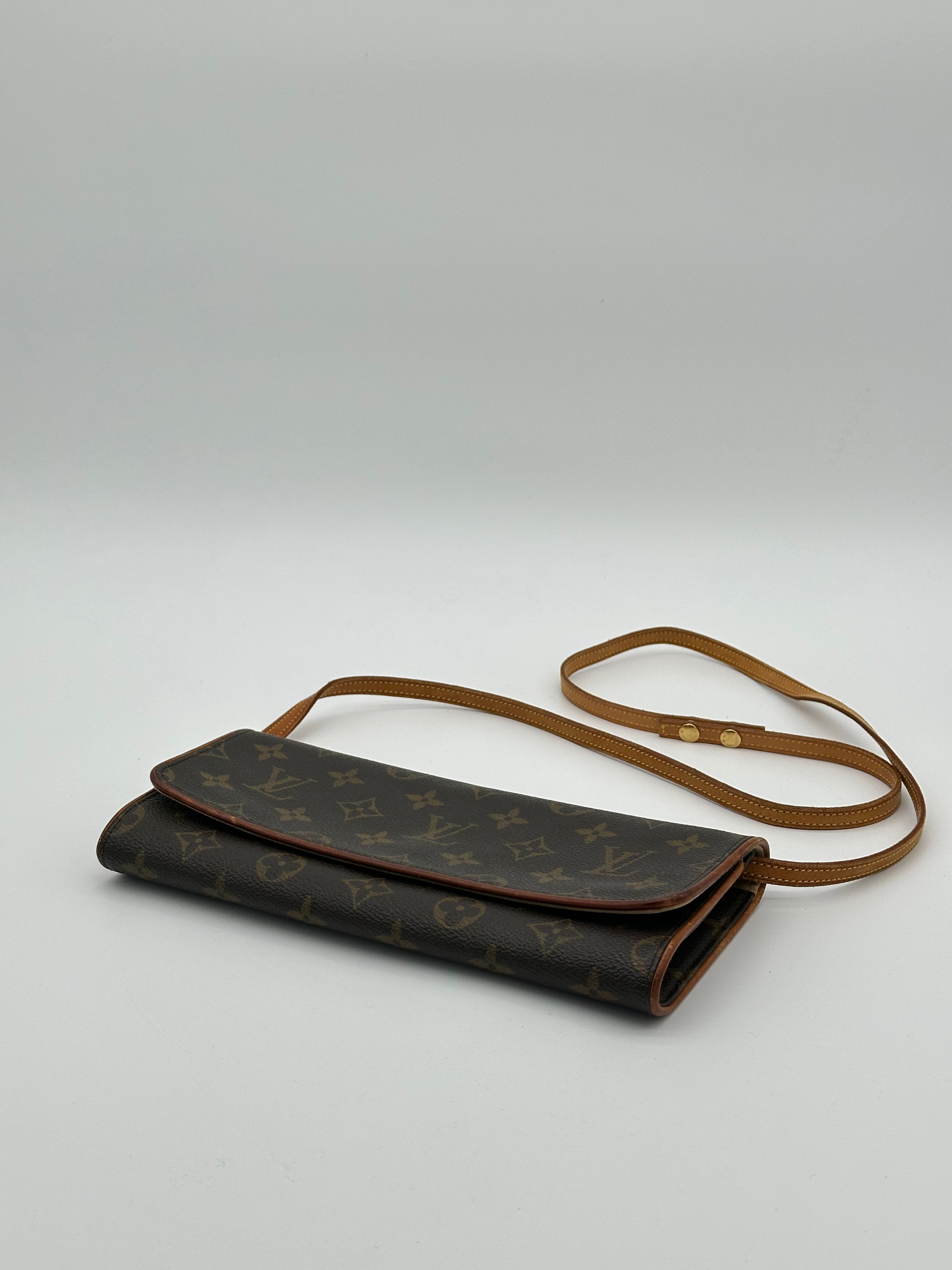 Louis Vuitton Twin Pochette GM
