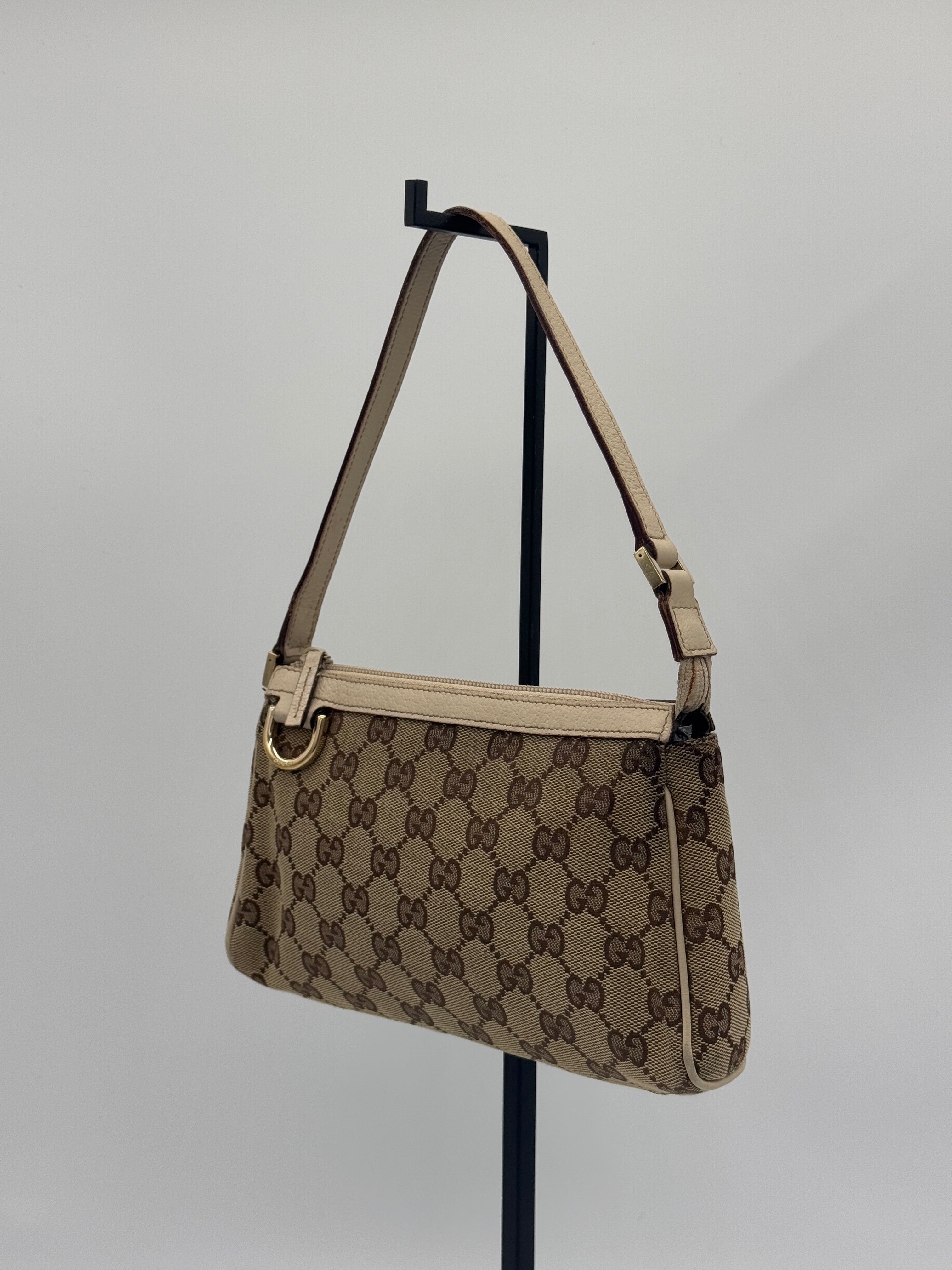 Gucci D-Ring Pochette