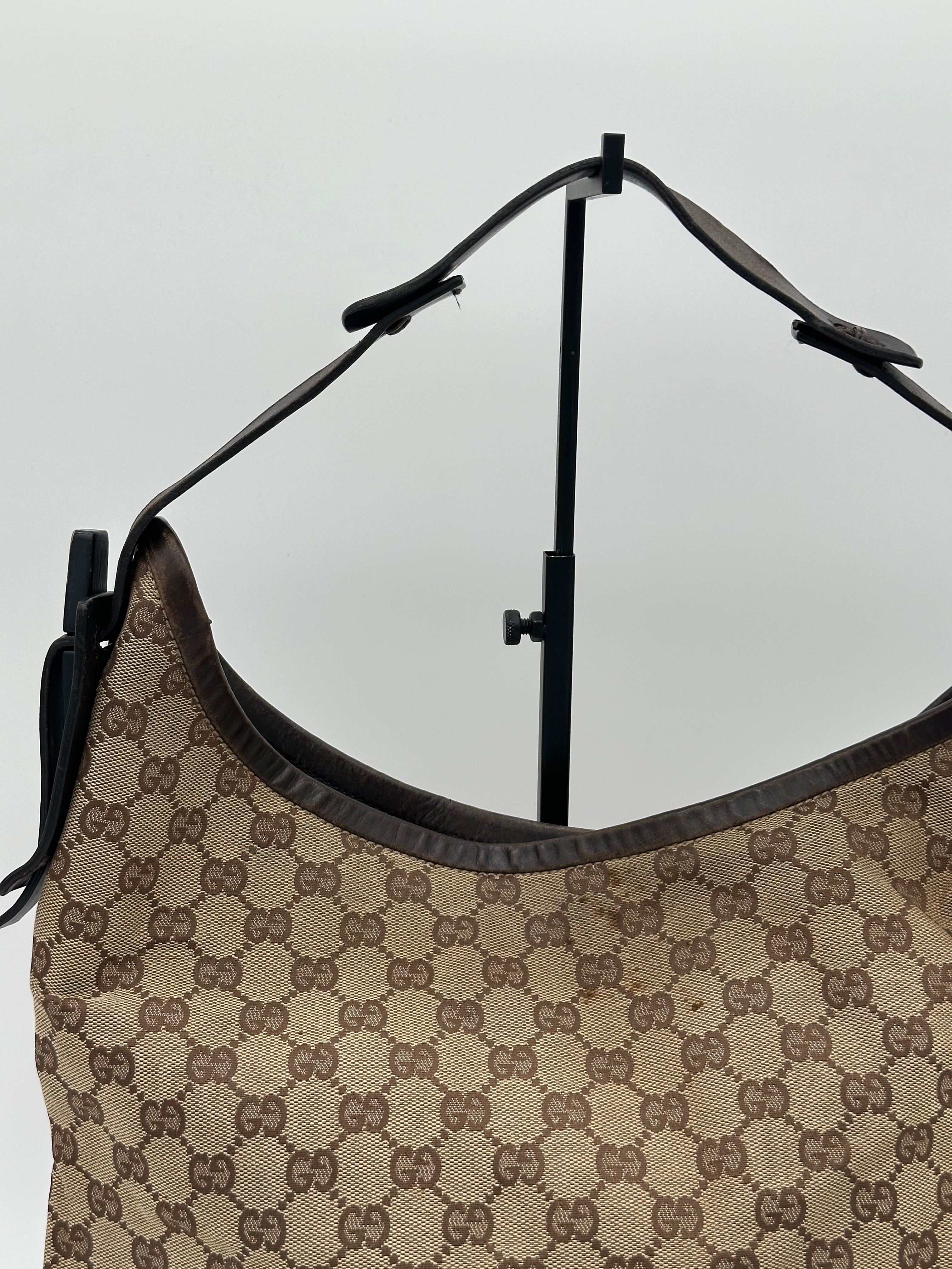 Pre-loved Gucci Canvas Hobo | Pepper Luxury Vintage
