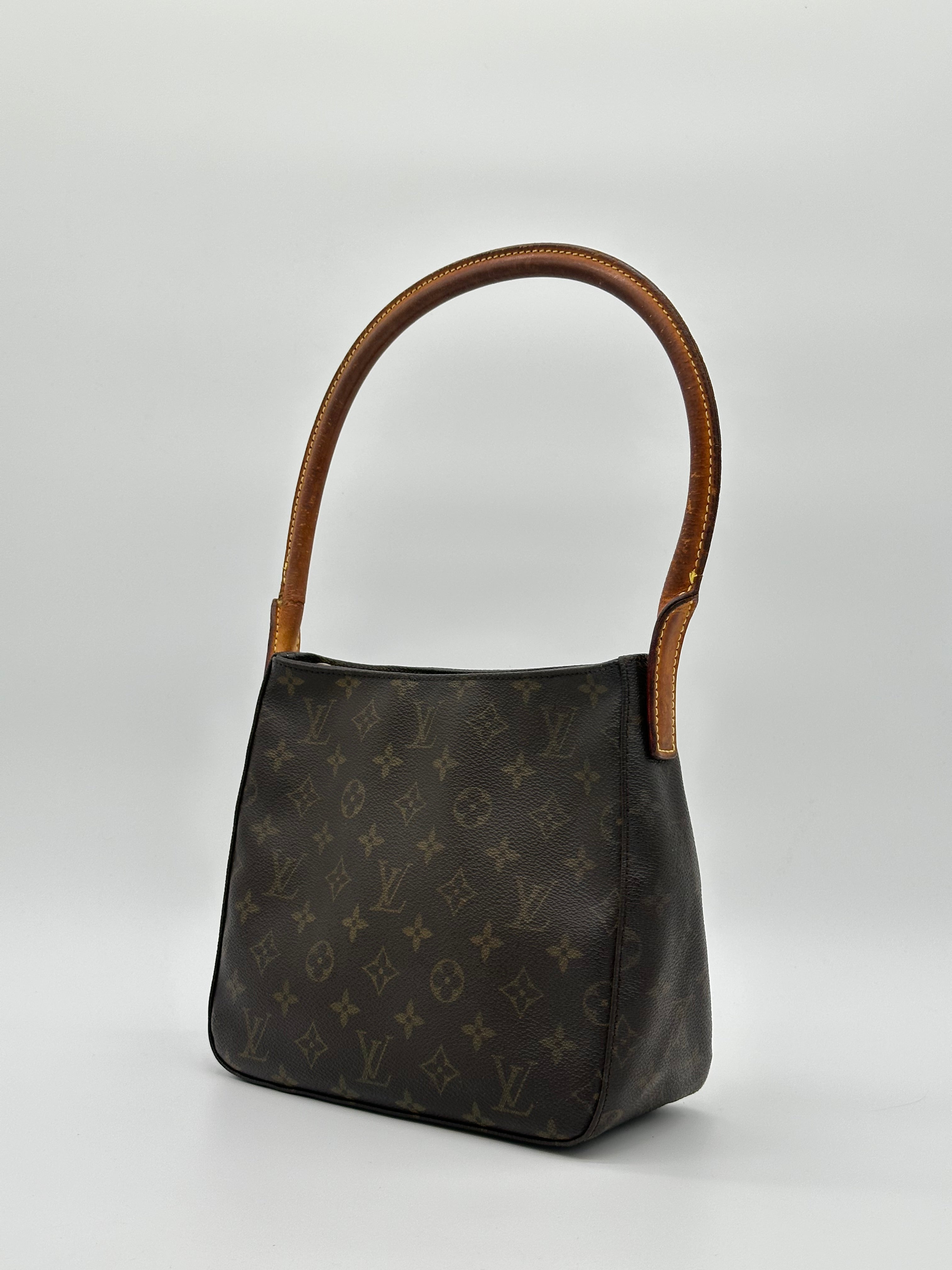 Louis Vuitton Looping MM