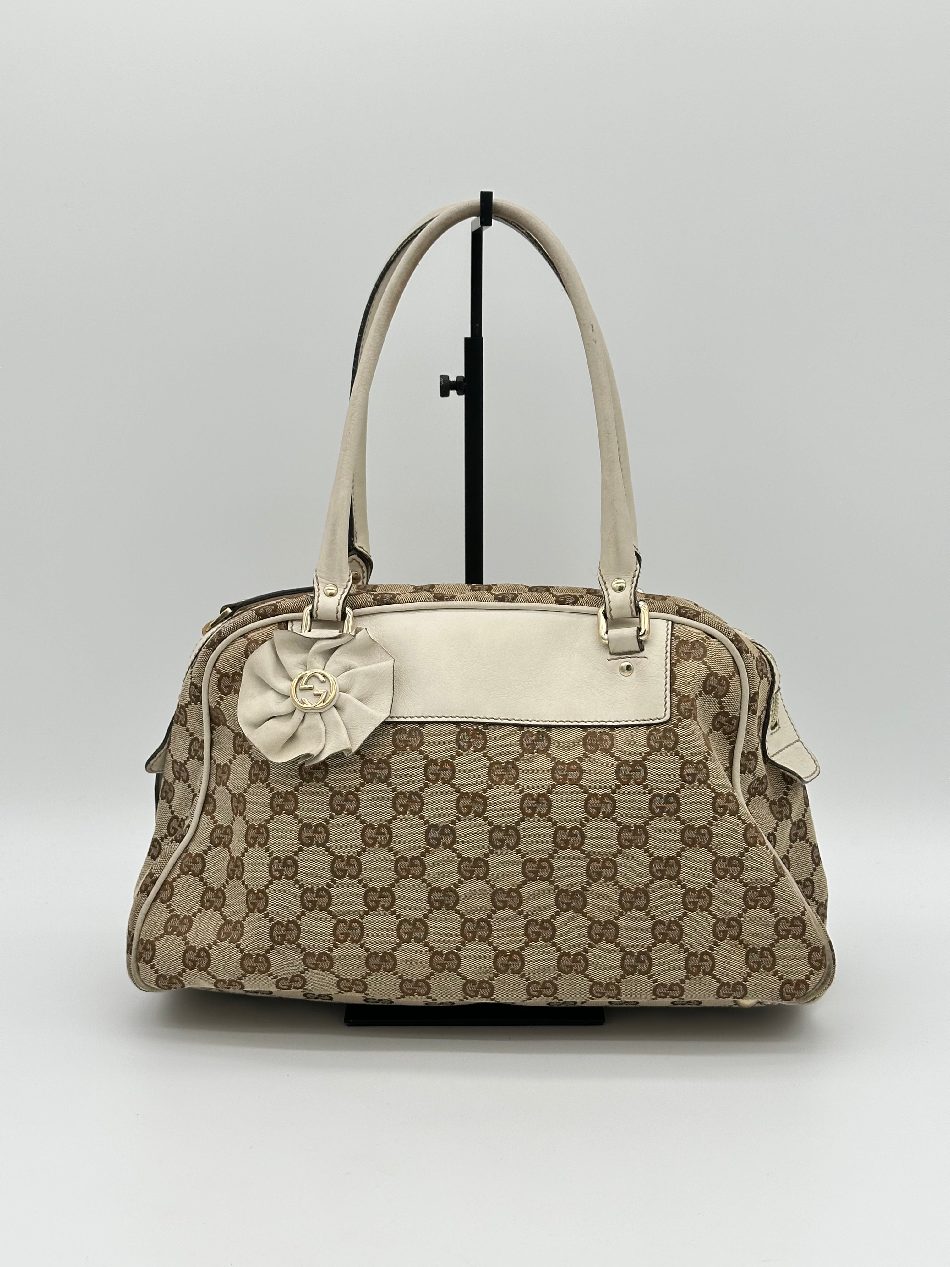 Gucci Trophy Flower Boston
