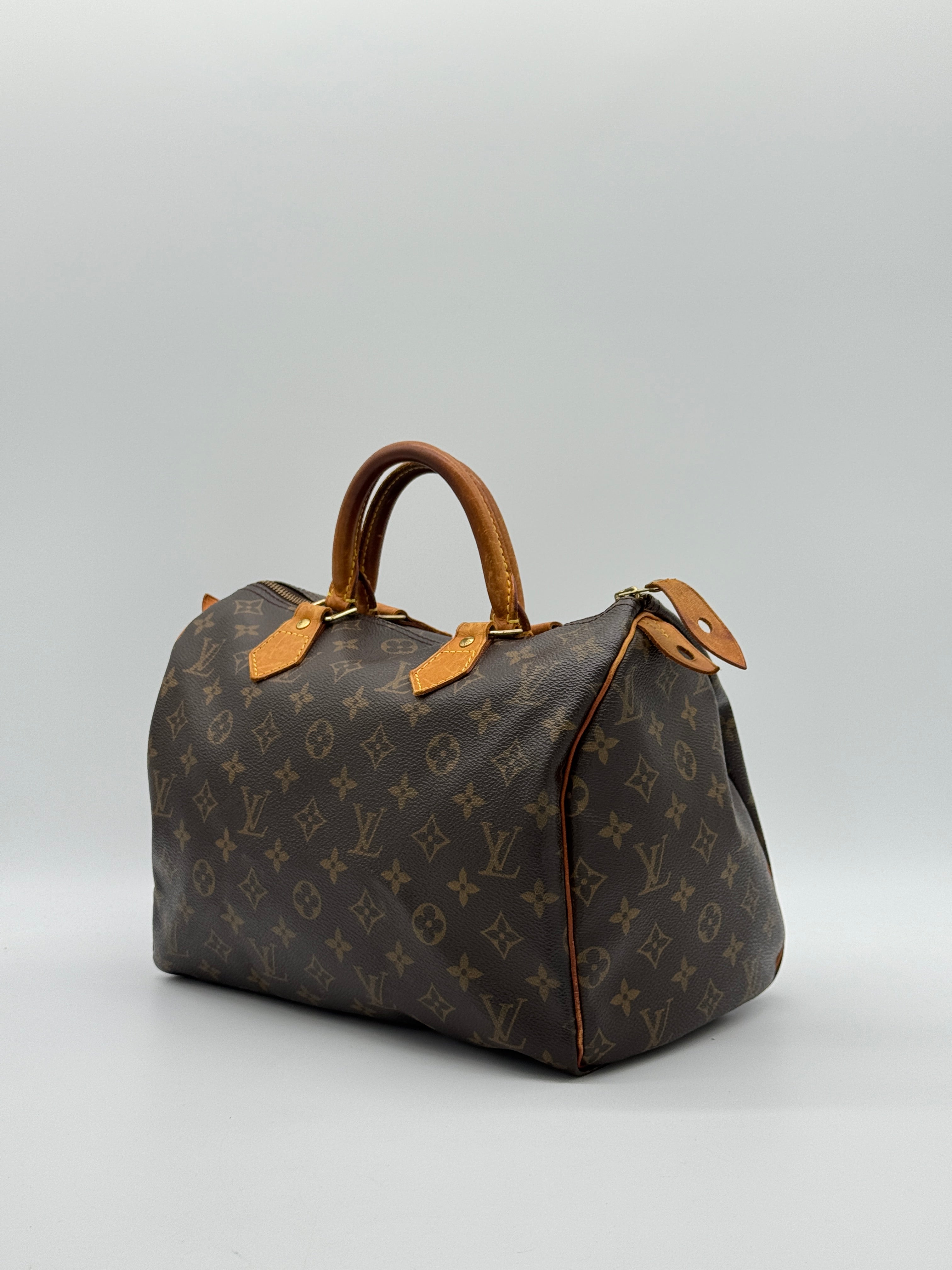 Louis Vuitton Speedy 30
