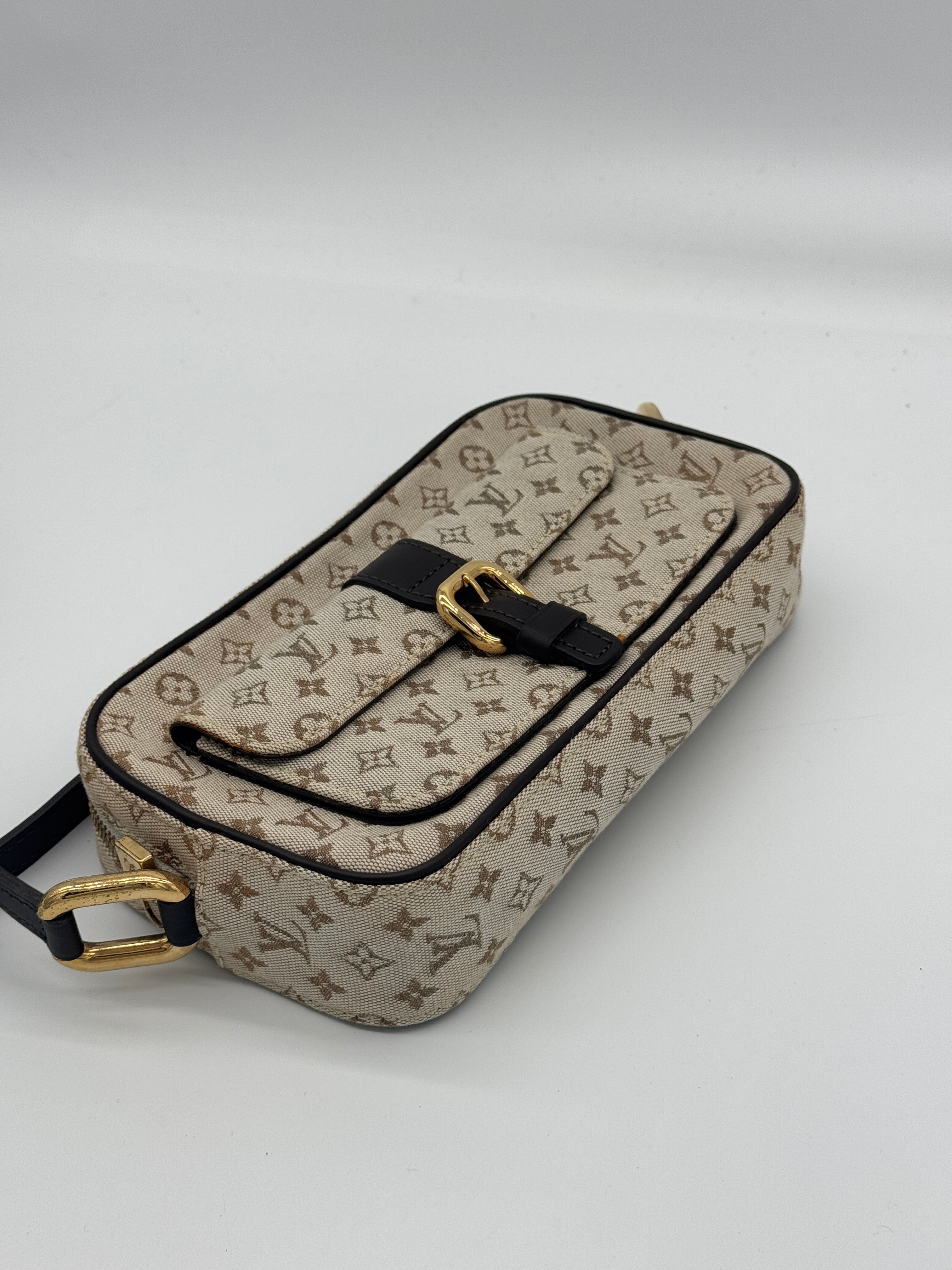 Louis Vuitton Mini Juliet MM