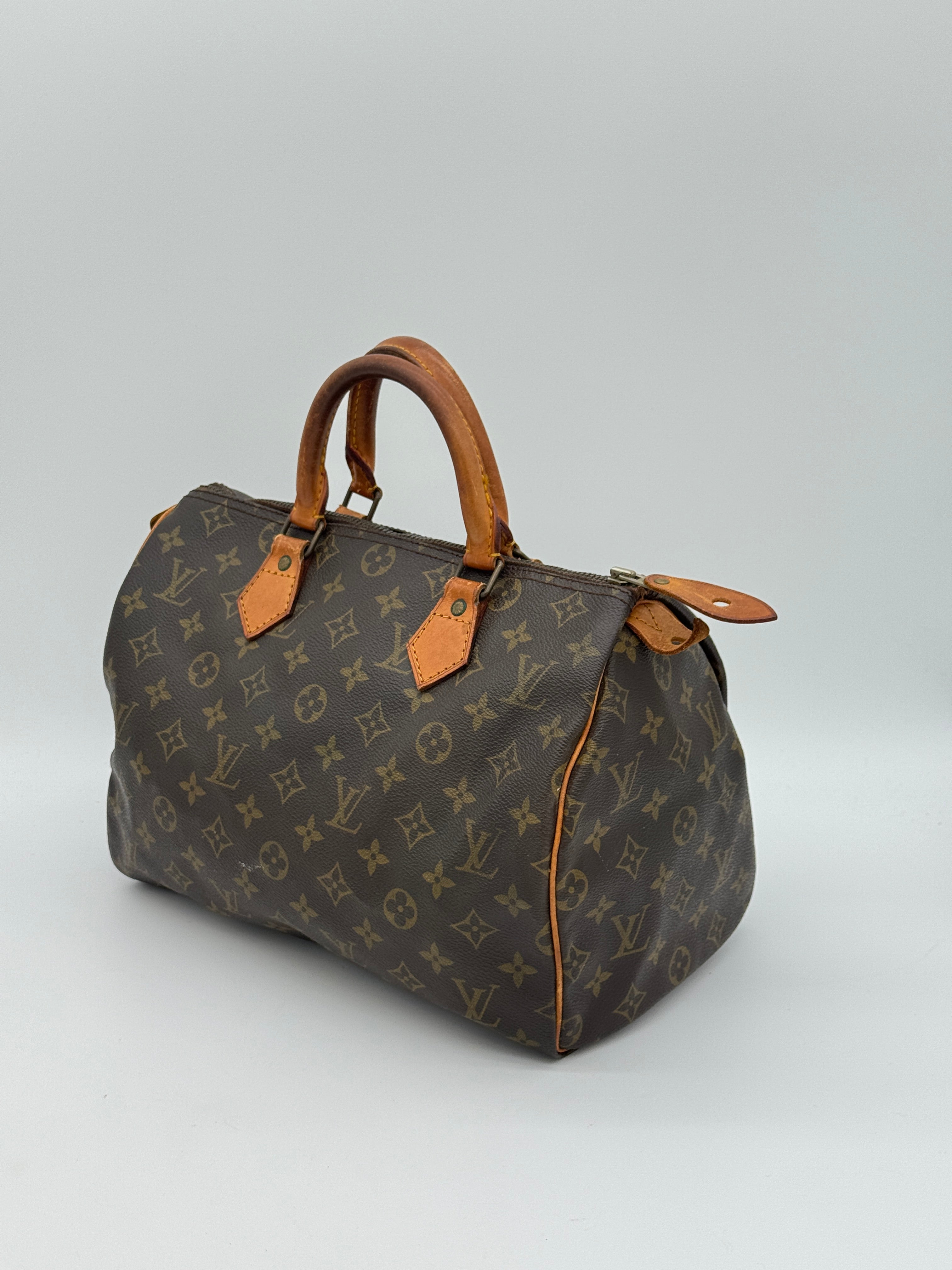 Louis Vuitton Speedy 30