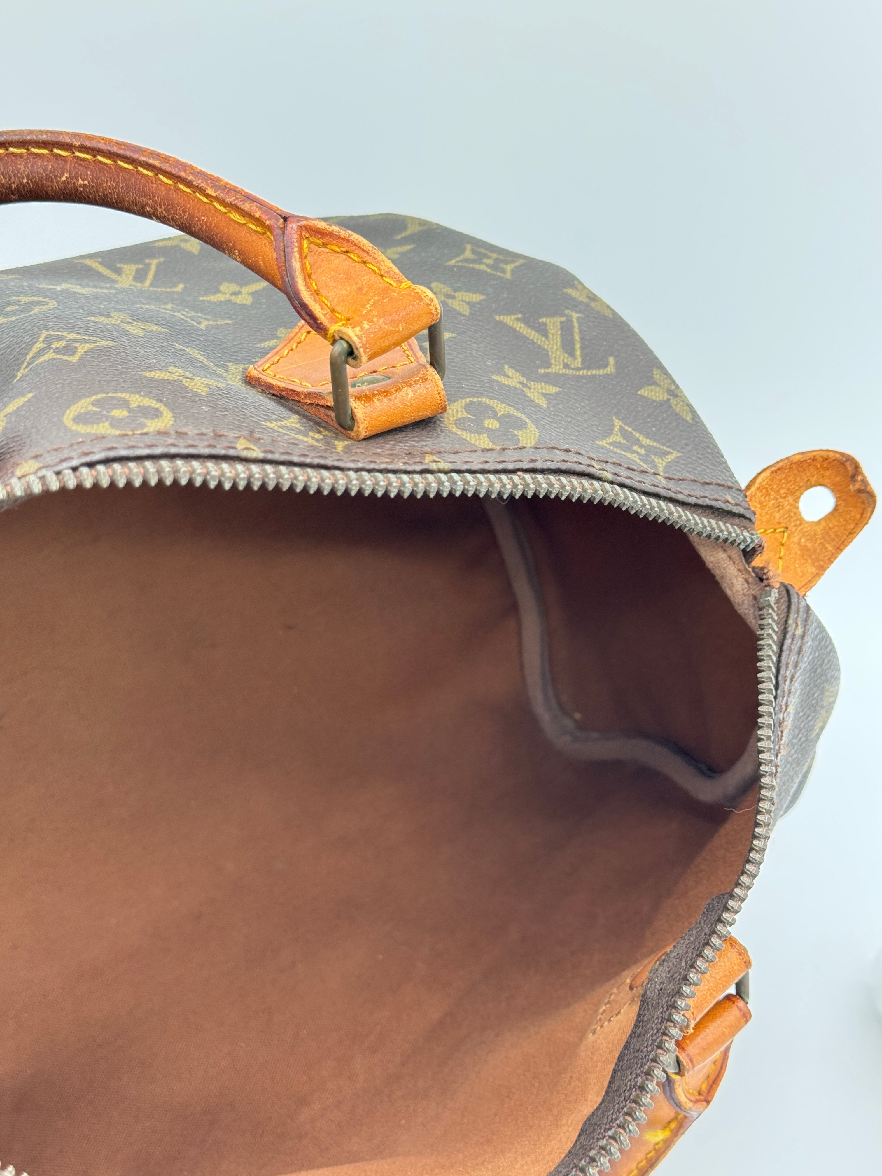 Louis Vuitton Speedy 30