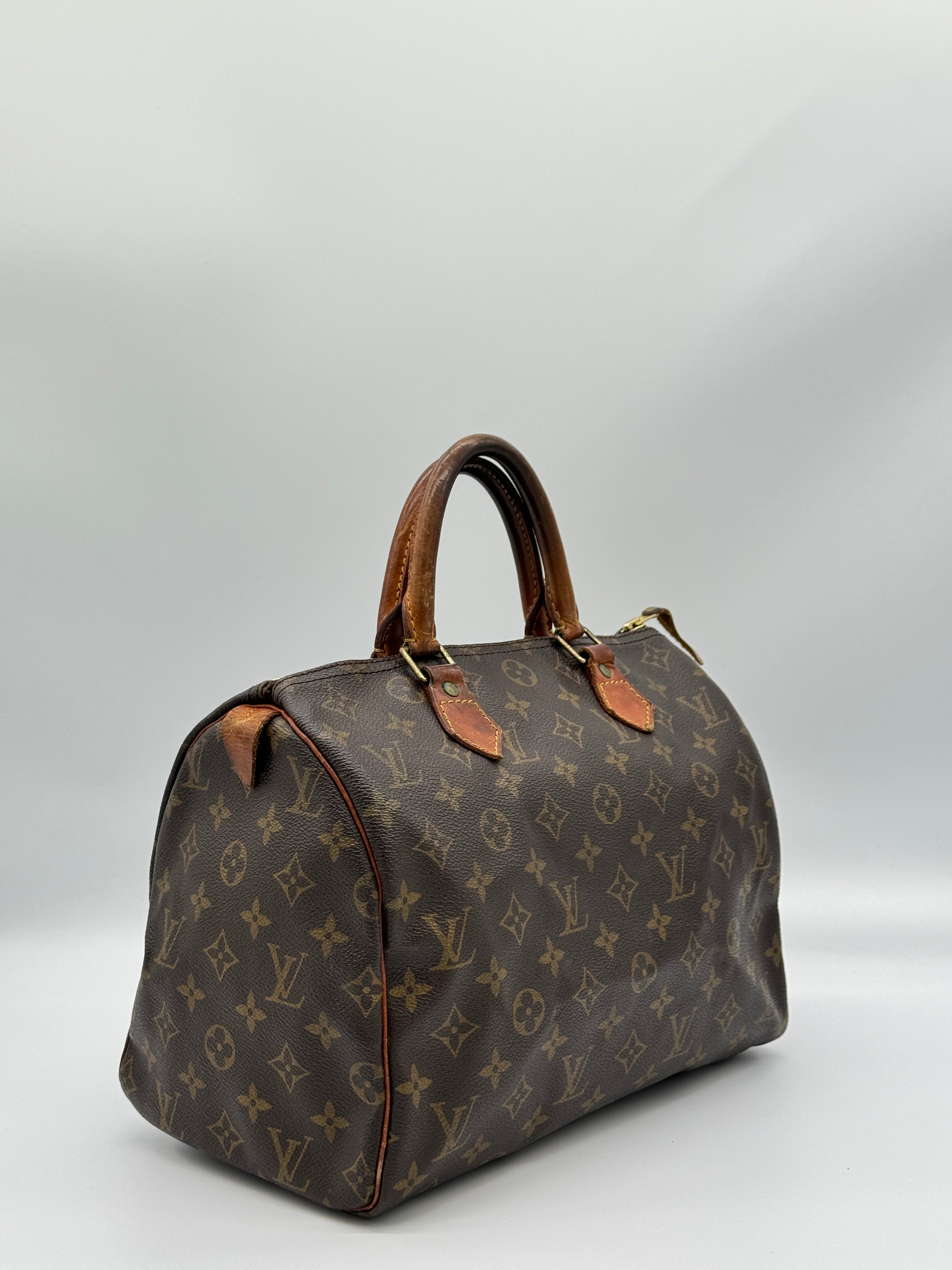Louis Vuitton Speedy 30