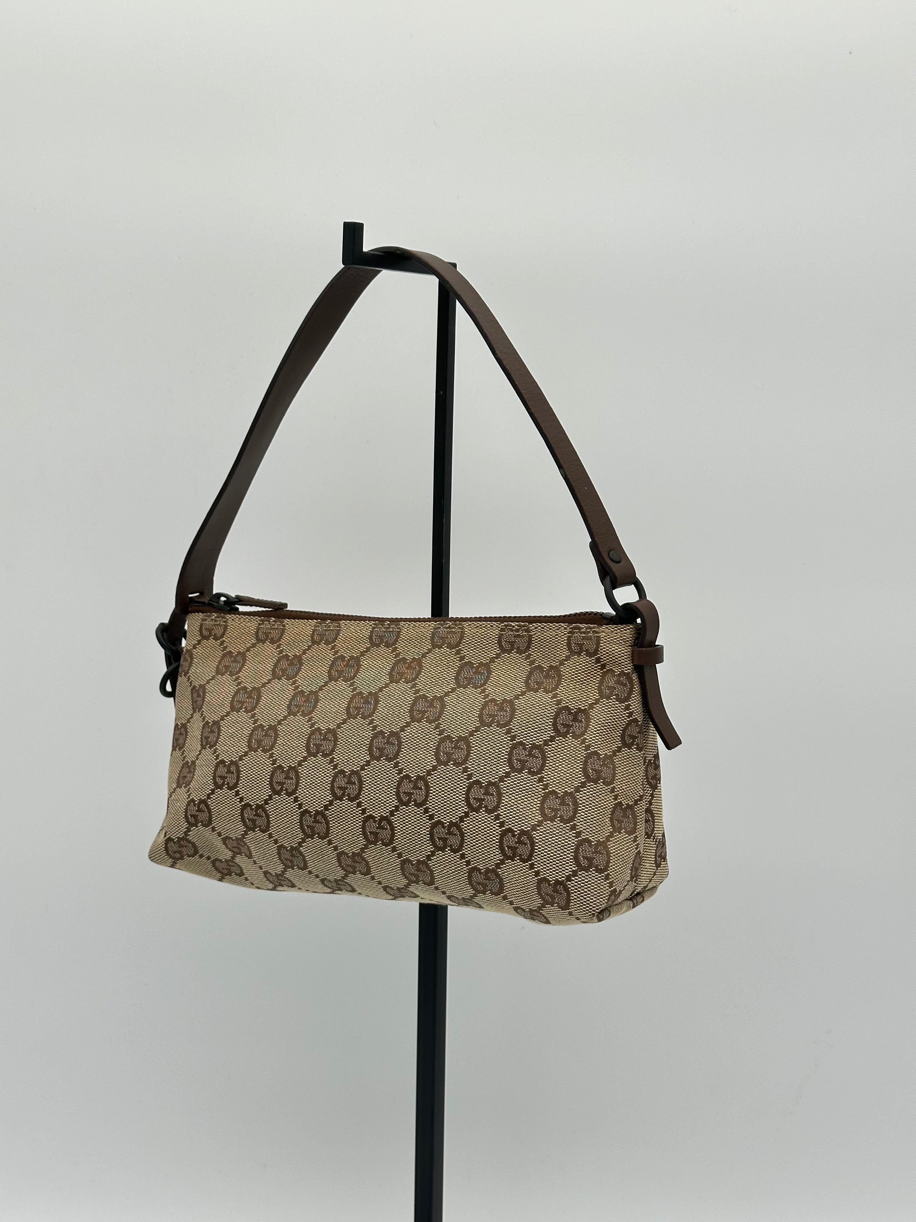 Gucci GG Canvas Pochette