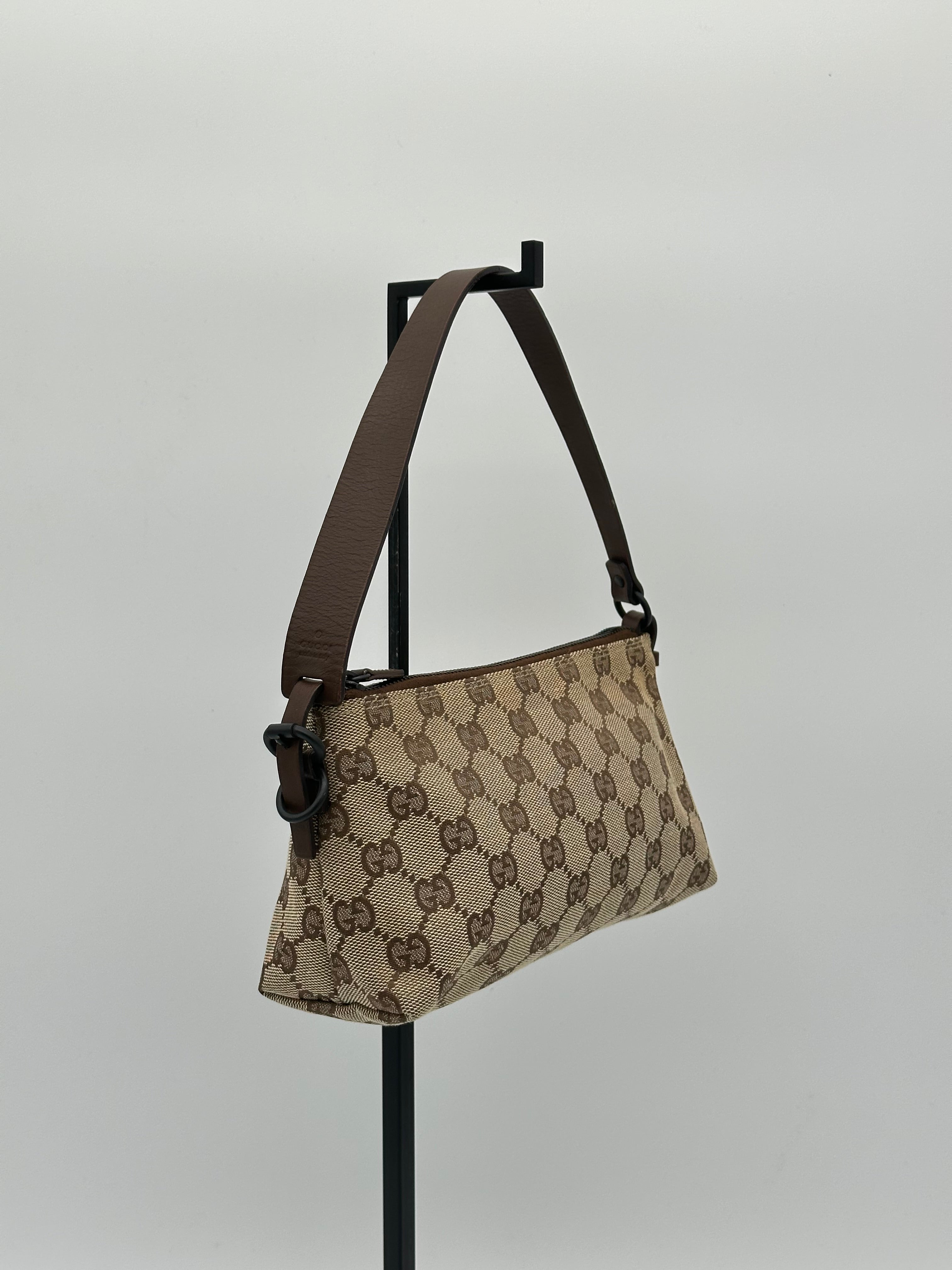 Gucci GG Canvas Pochette