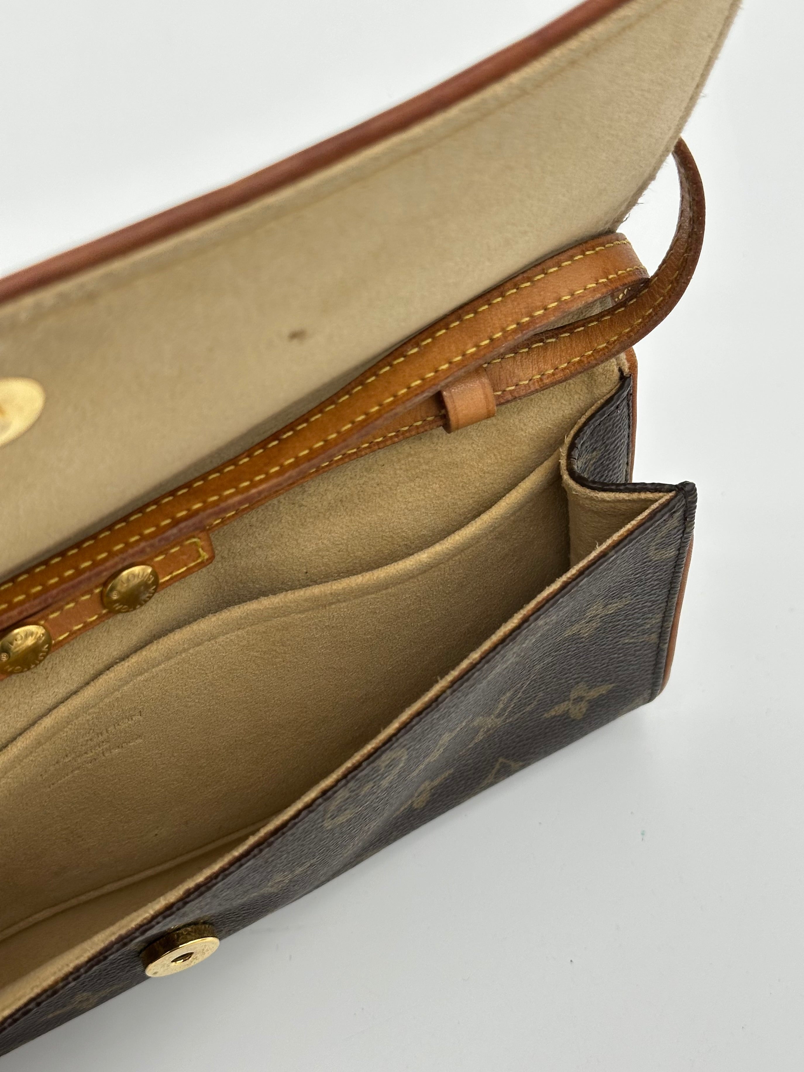 Louis Vuitton Twin Pochette GM