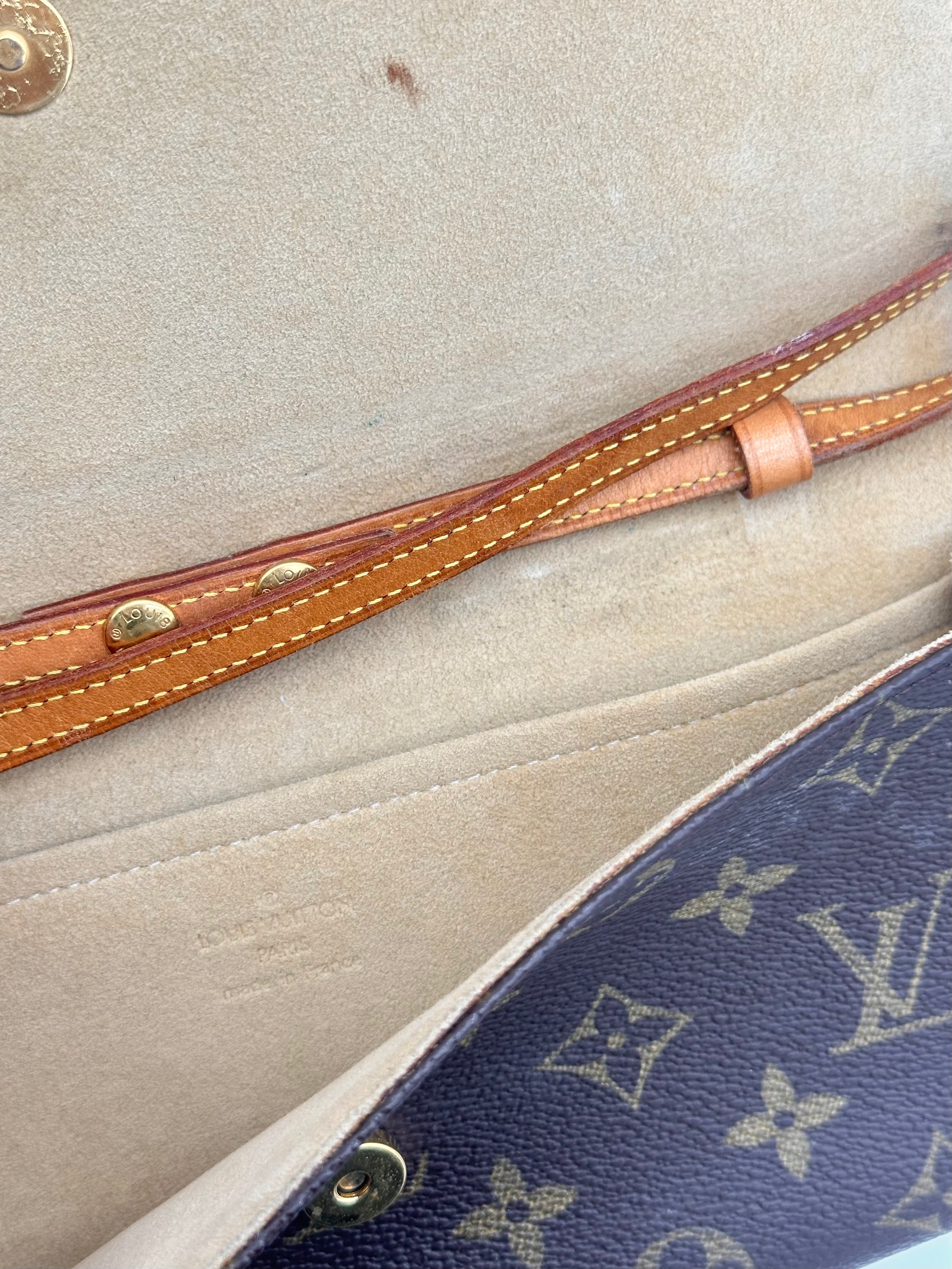 Louis Vuitton Twin Pochette GM