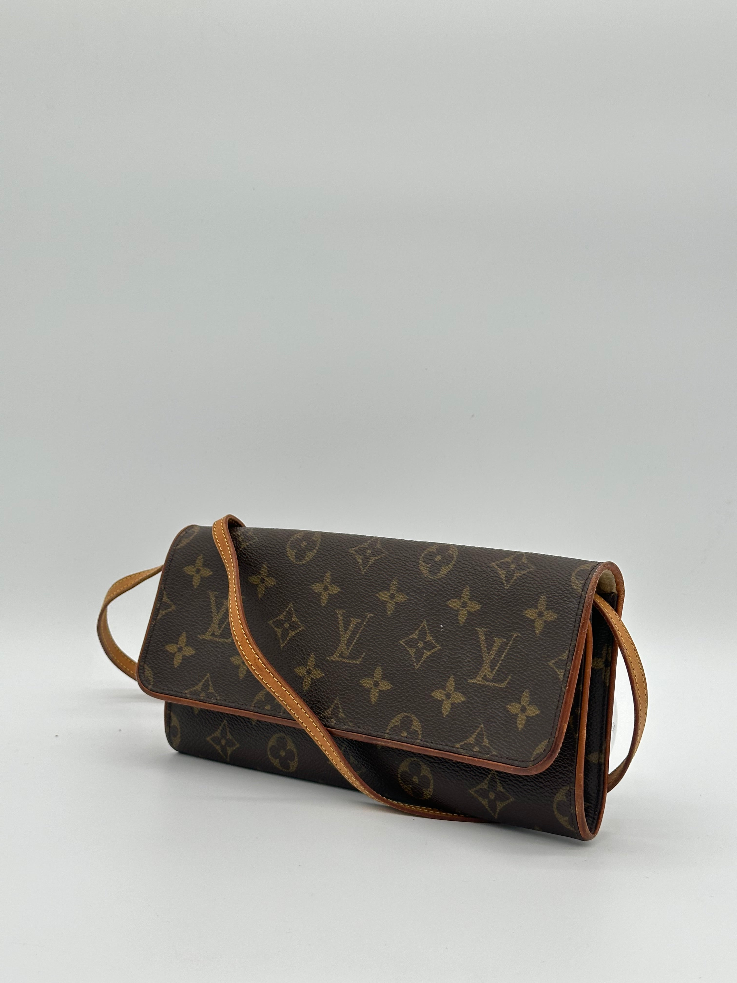 Louis Vuitton Twin Pochette GM