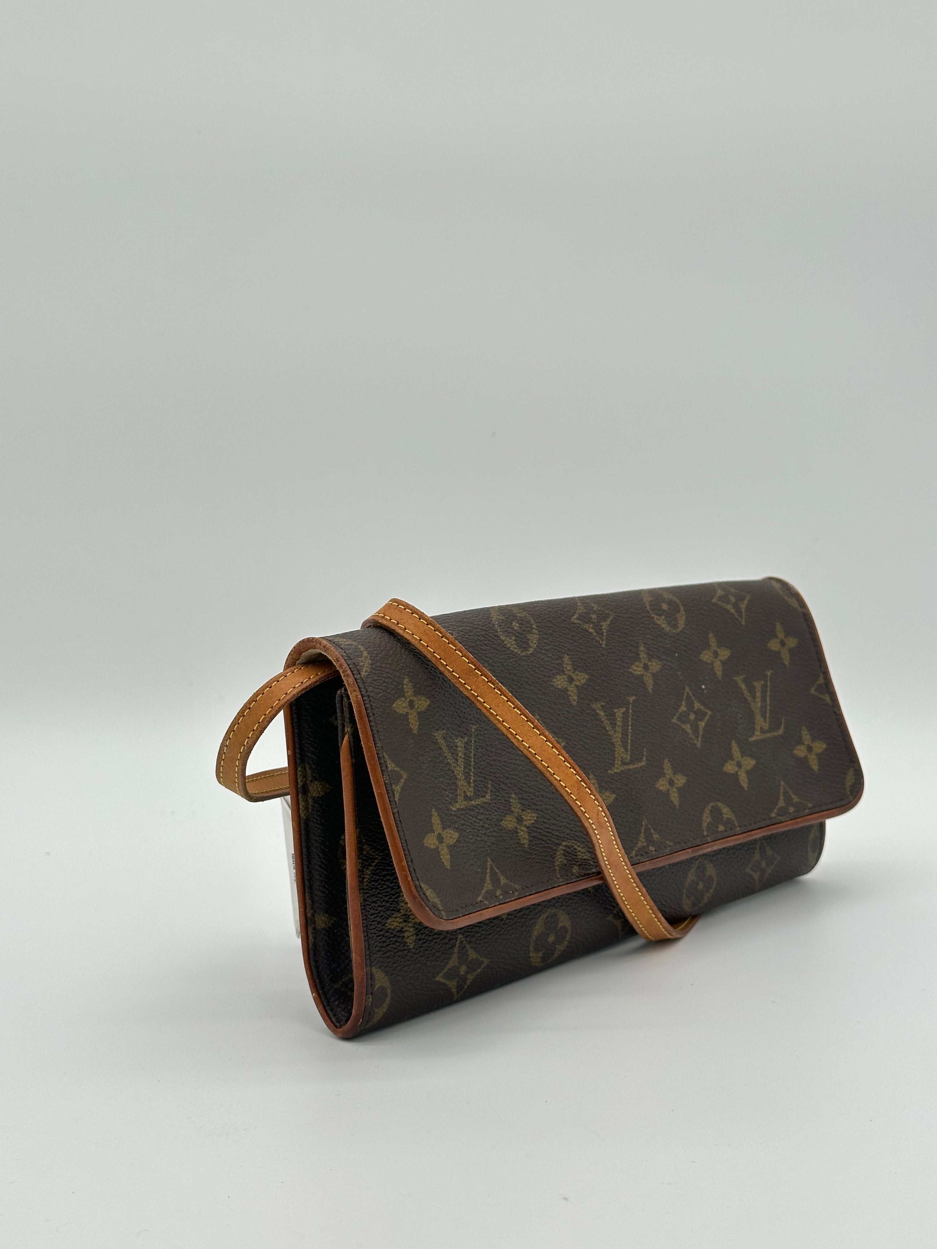 Louis Vuitton Twin Pochette GM