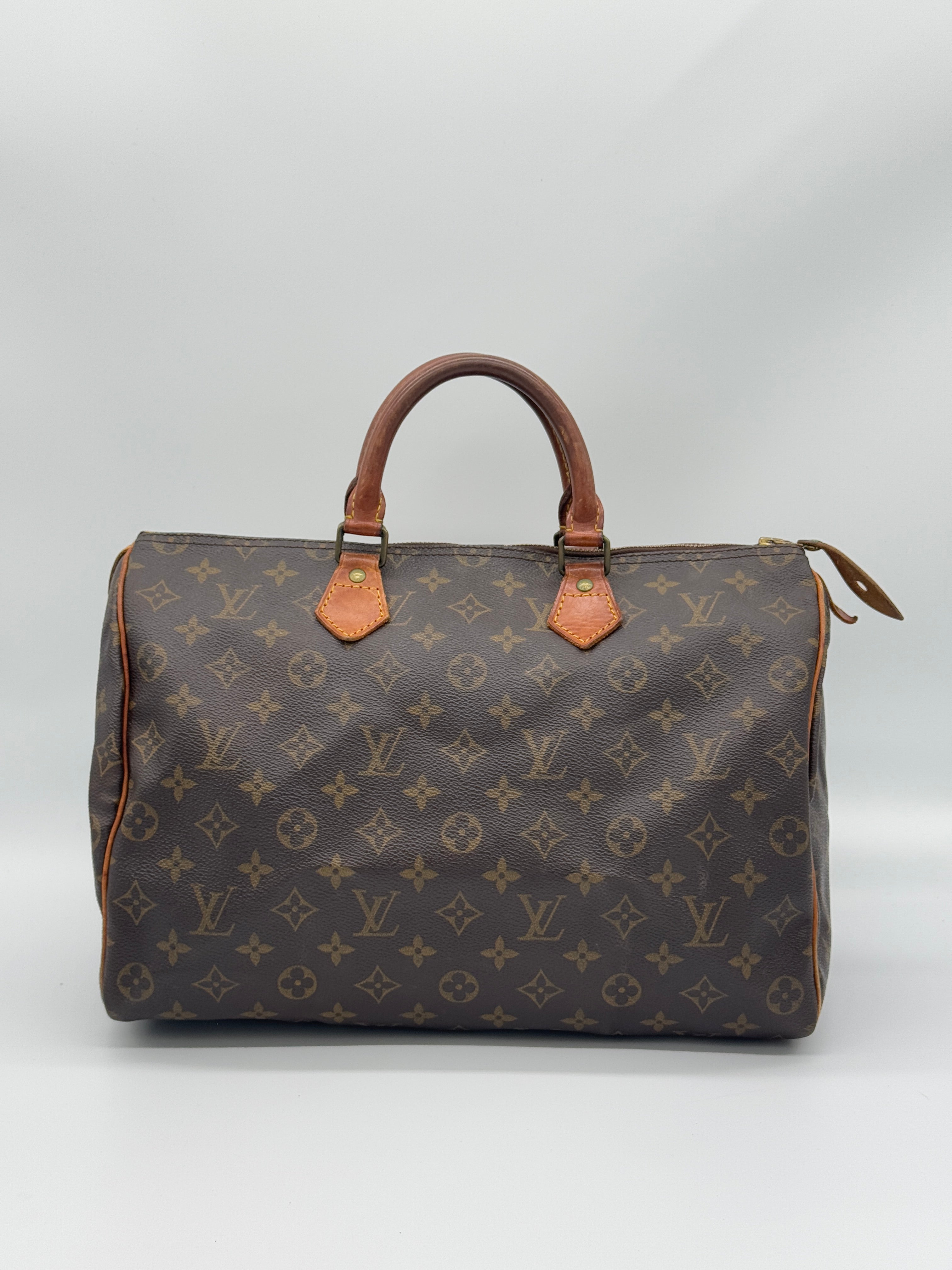 Louis Vuitton Speedy 35