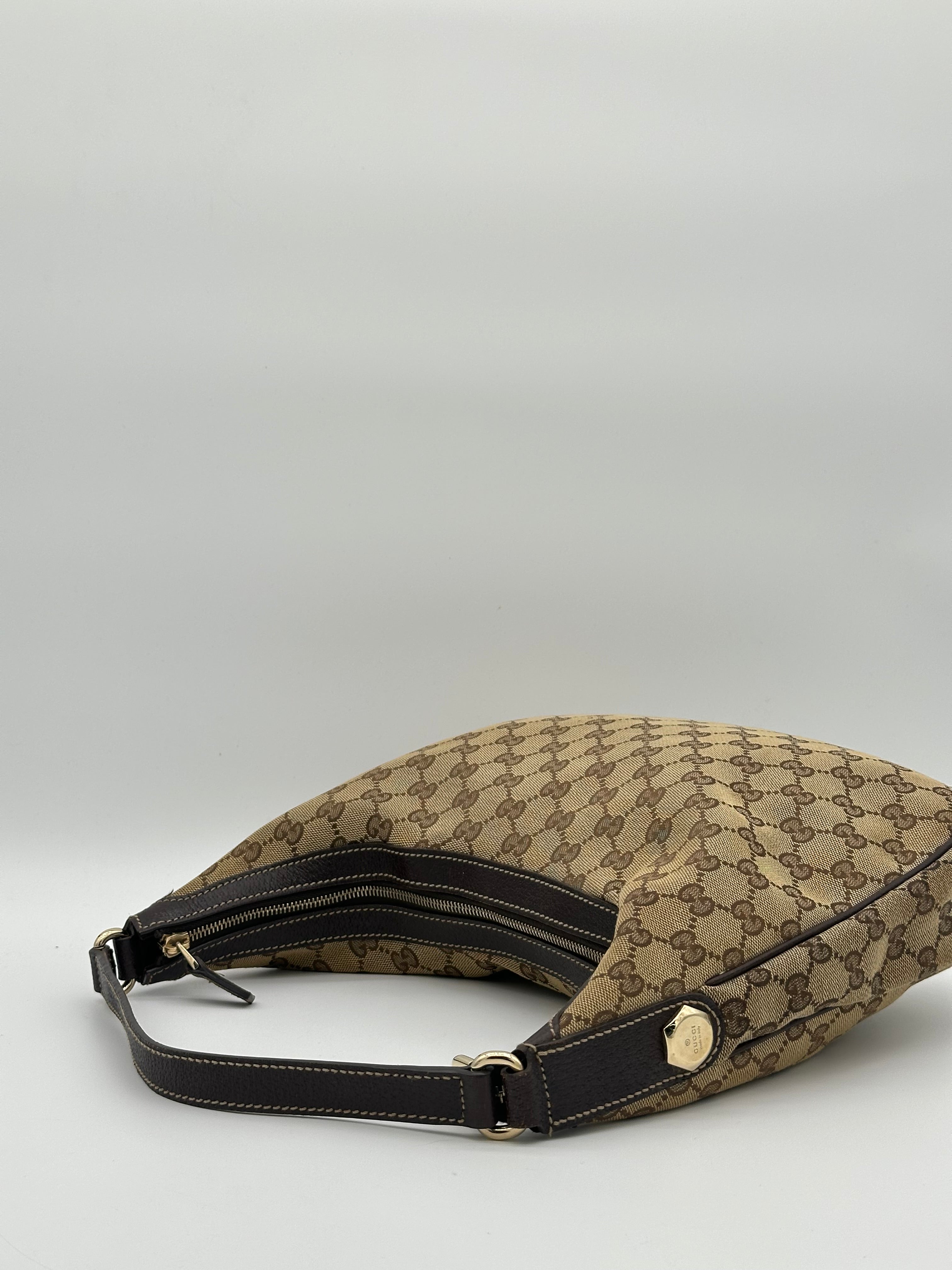 Gucci Charmy Hobo