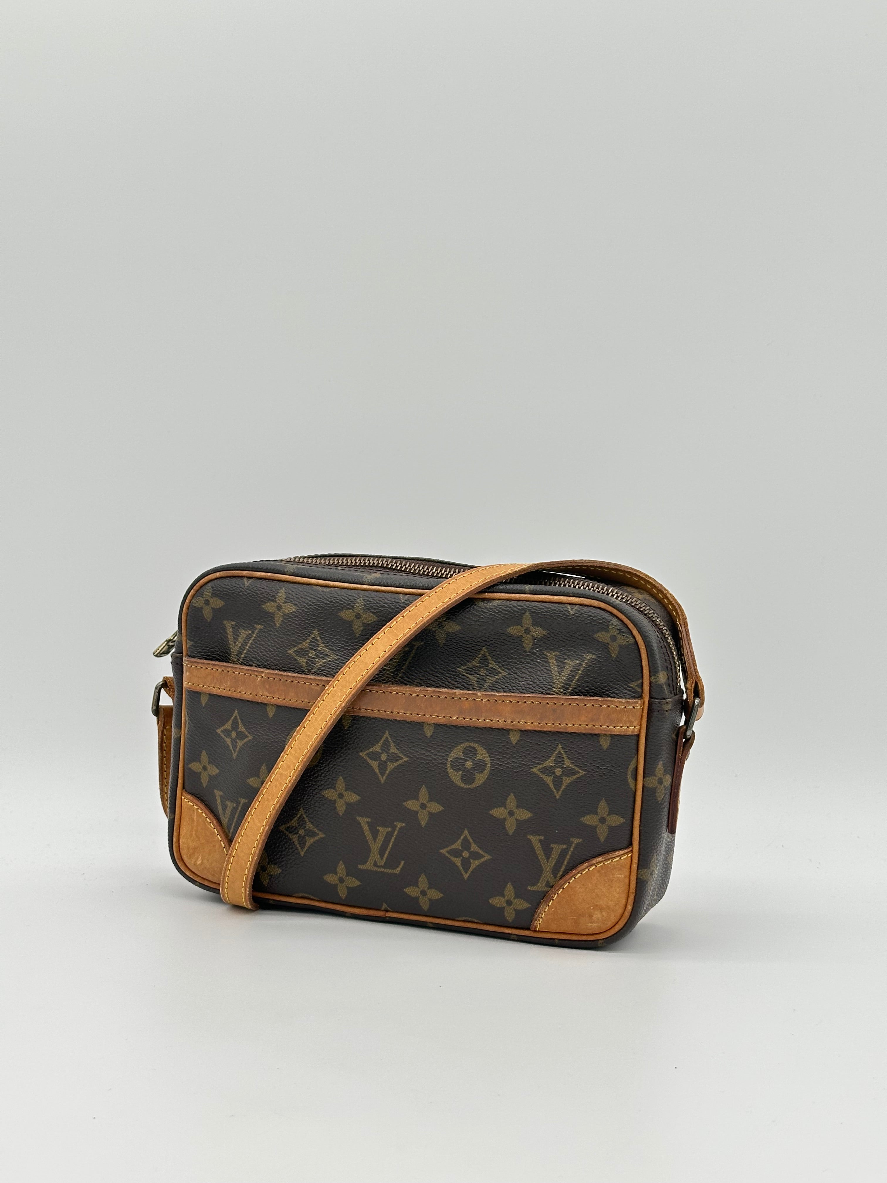 Louis Vuitton Trocadero 23