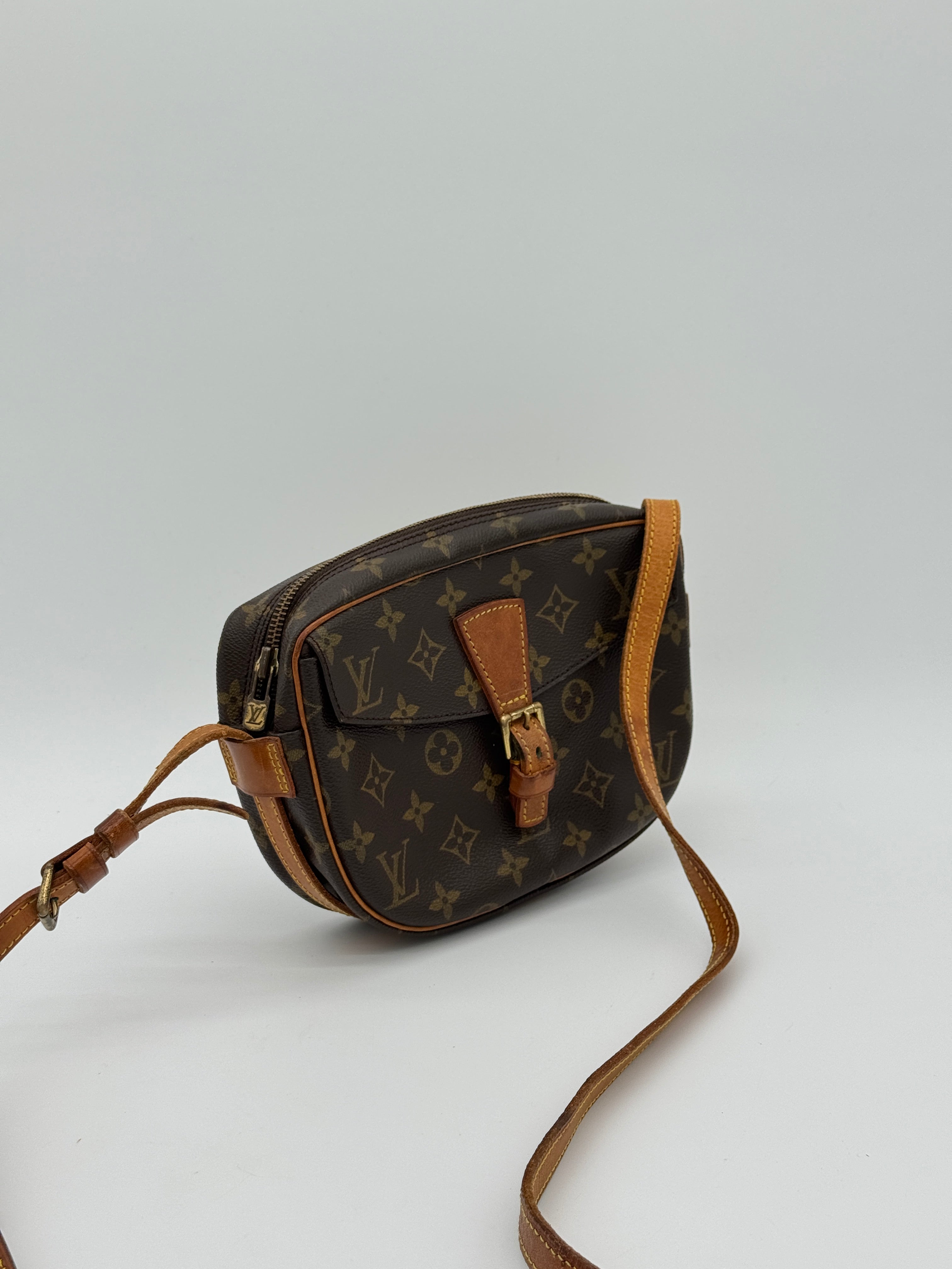 Louis Vuitton Jeune Fille PM