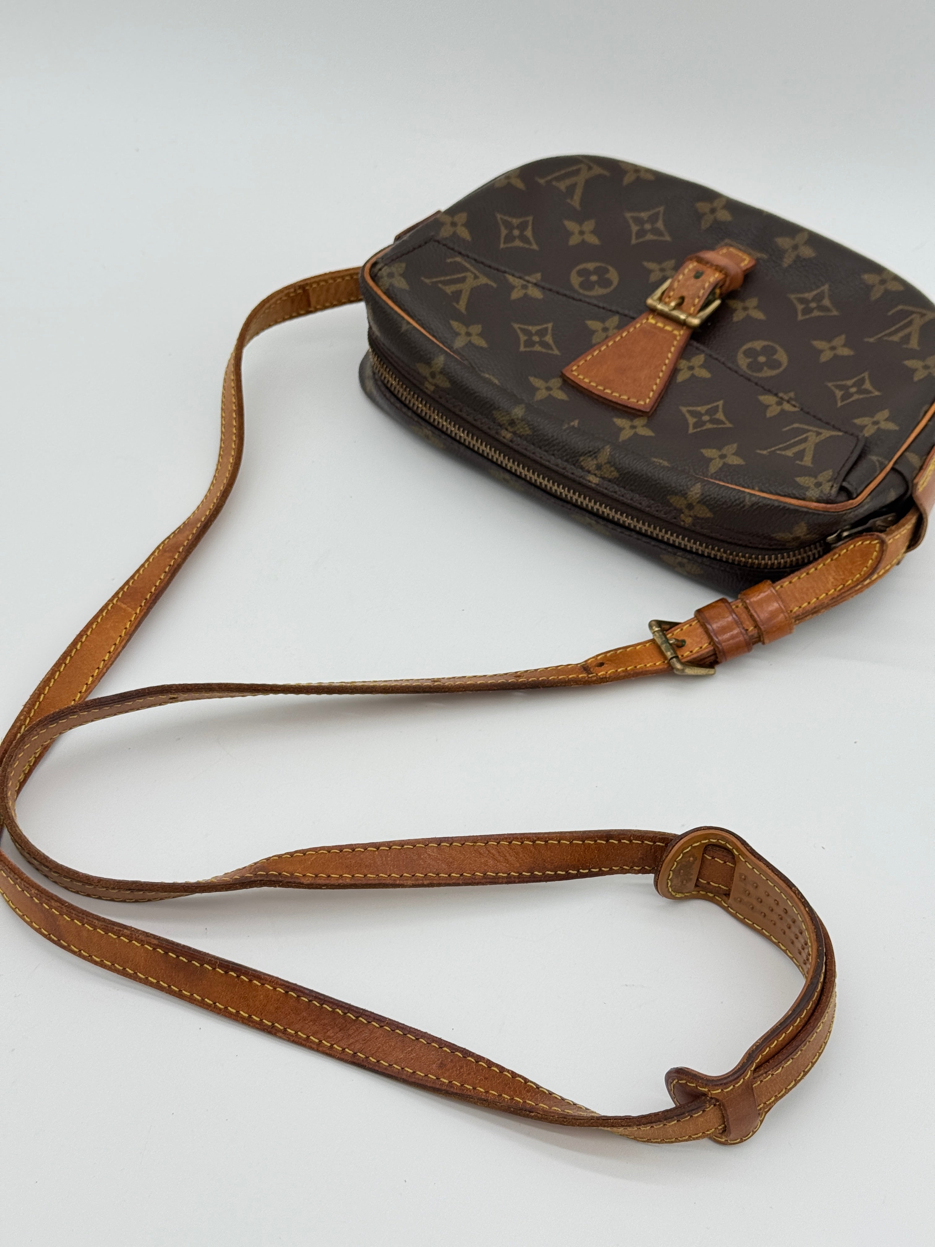 Louis Vuitton Jeune Fille PM
