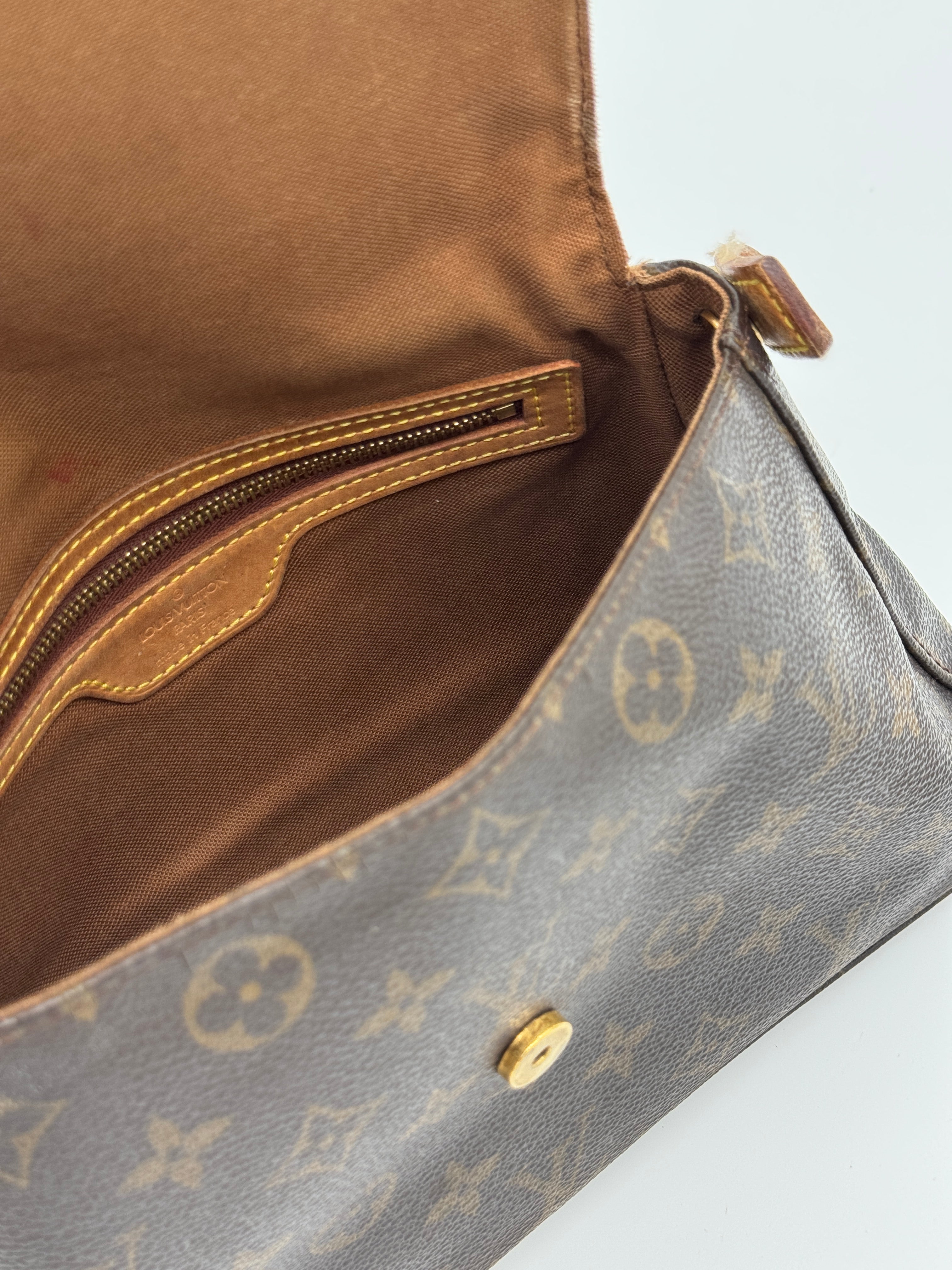 Louis Vuitton Mini Looping