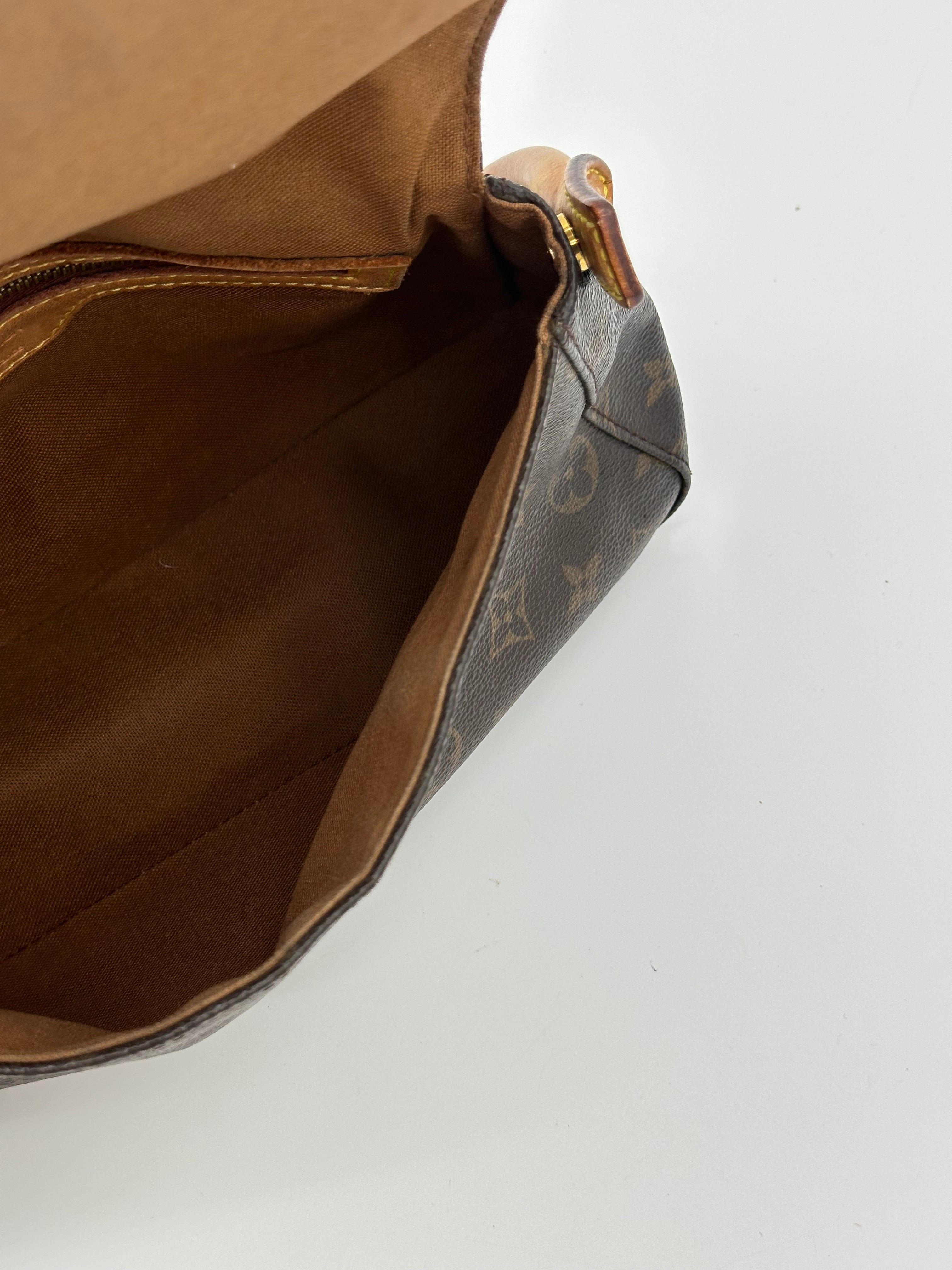 Louis Vuitton Mini Looping