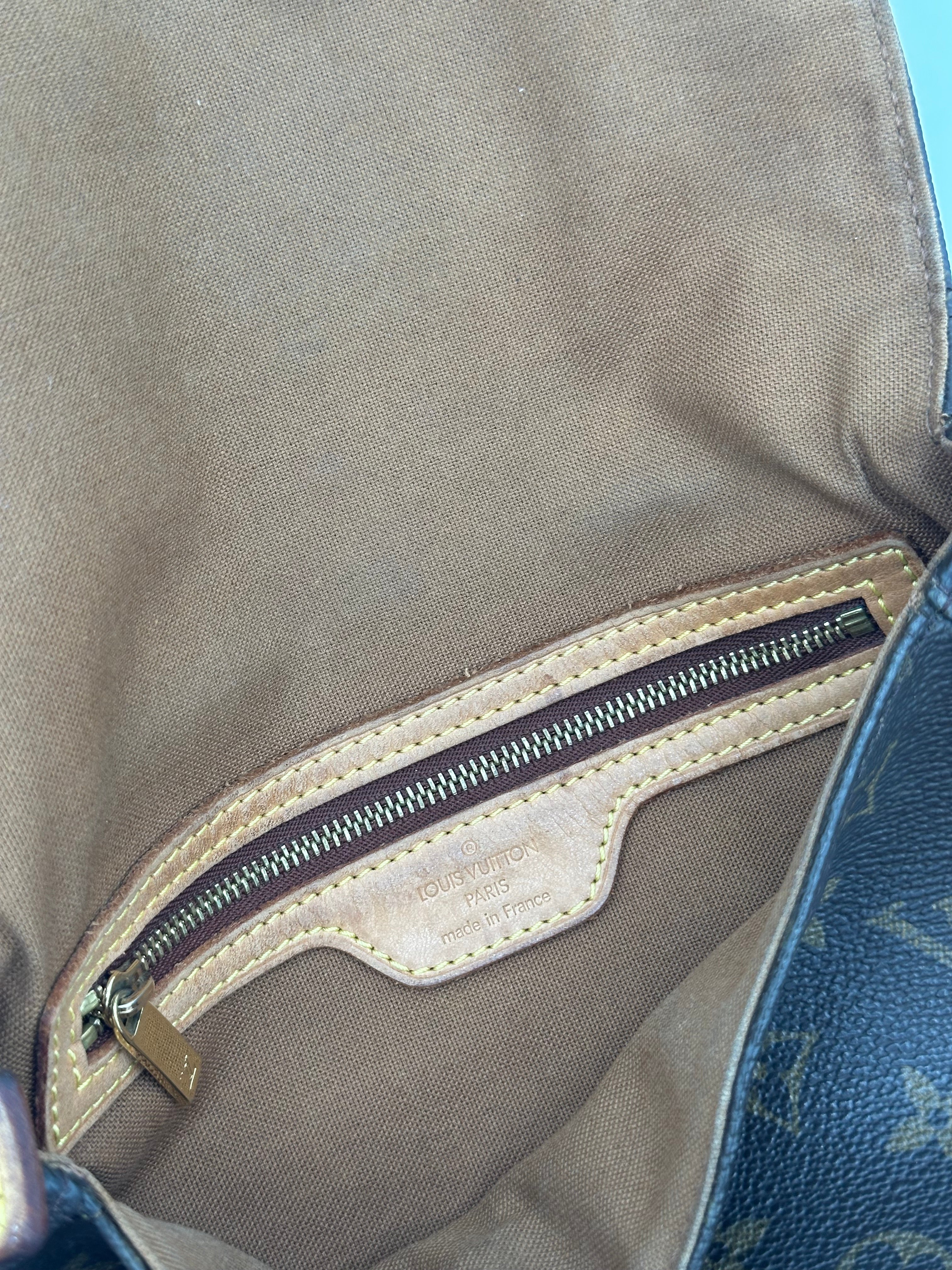 Louis Vuitton Mini Looping