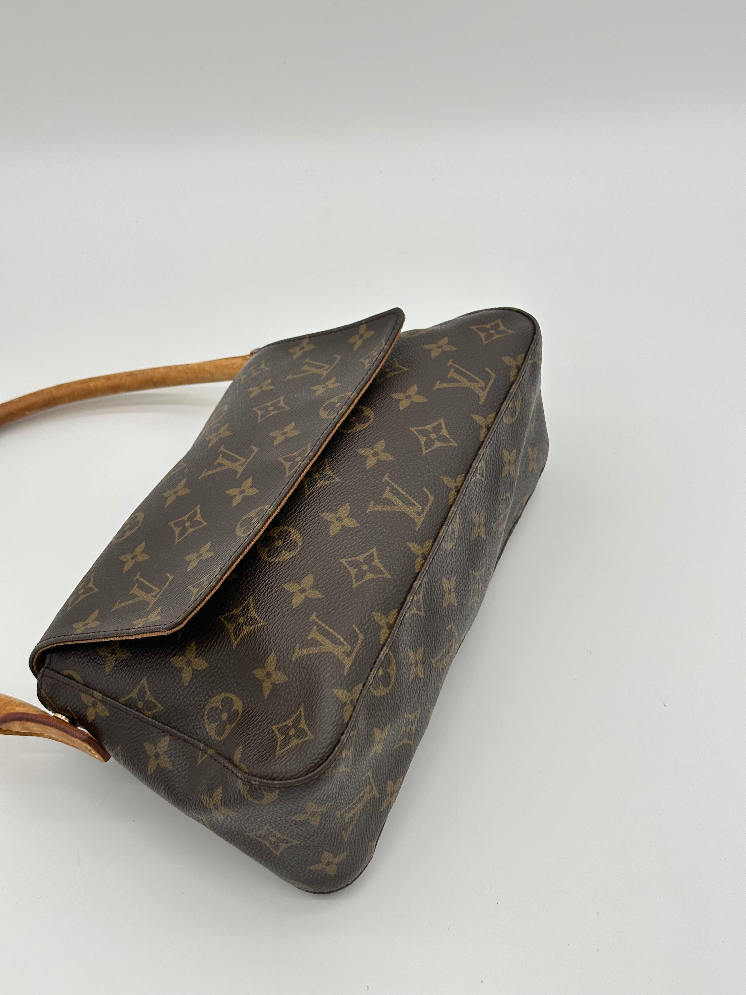 Louis Vuitton Mini Looping