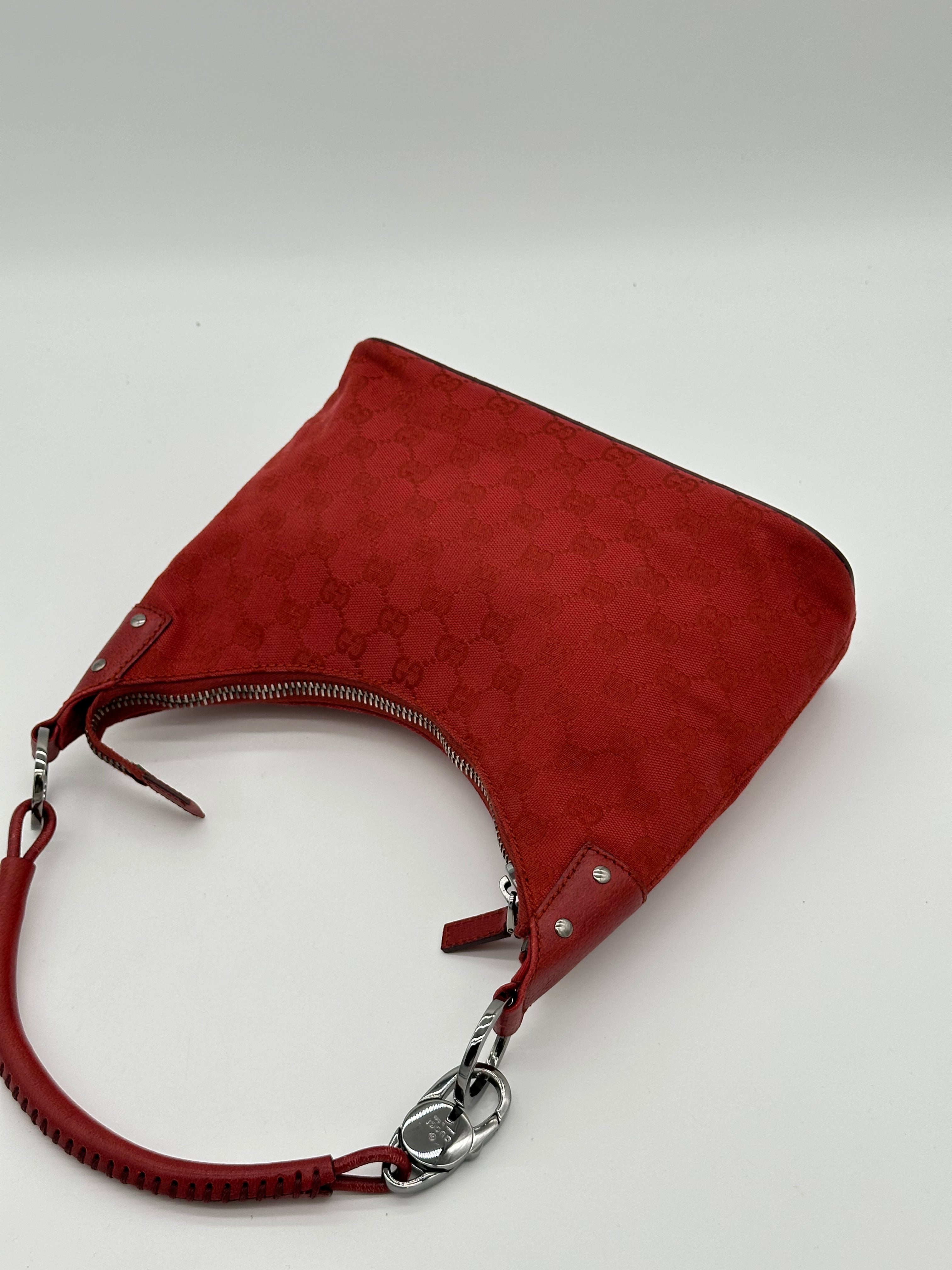 Gucci Lock Canvas