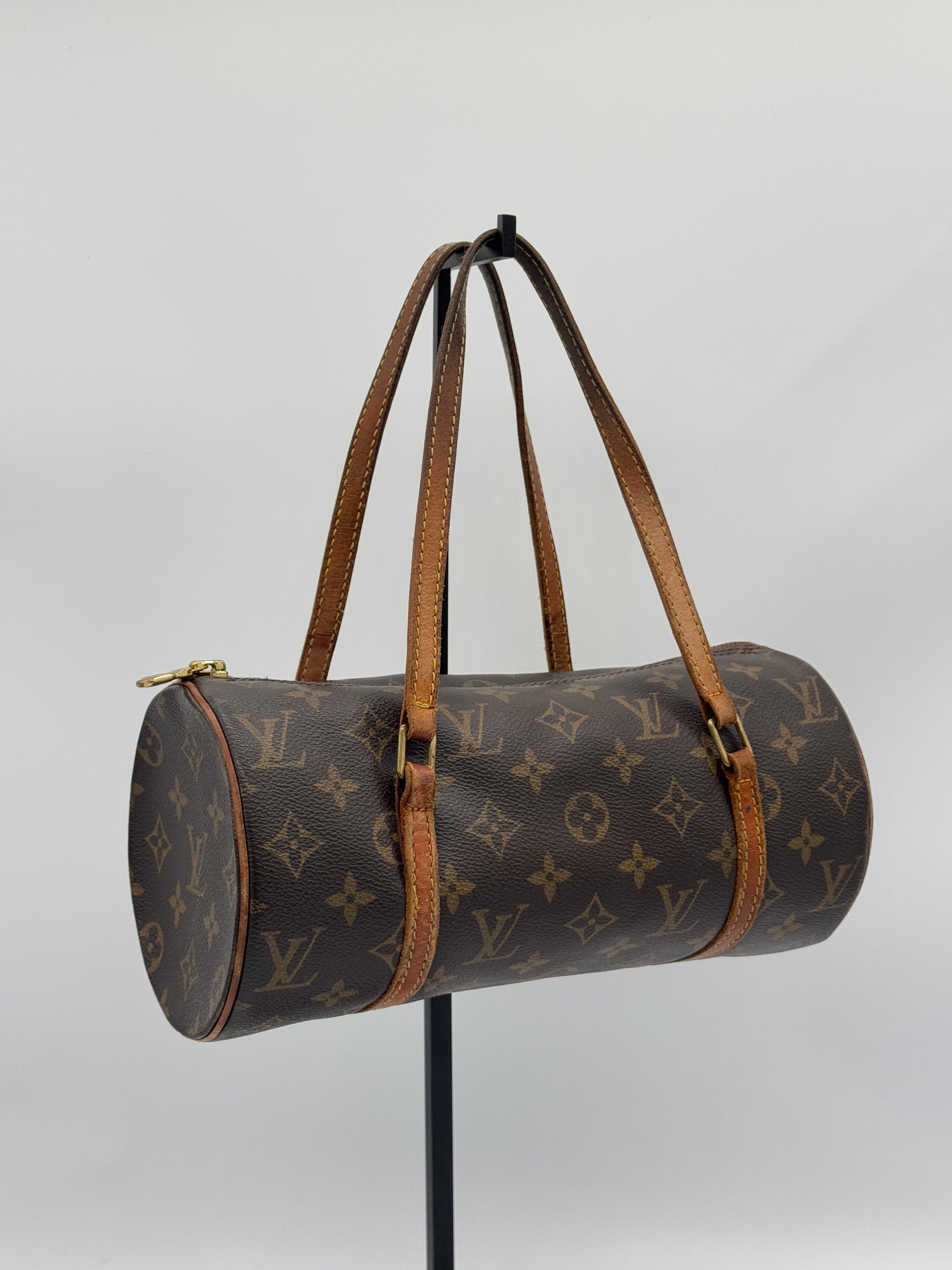 Louis Vuitton Papillon 26