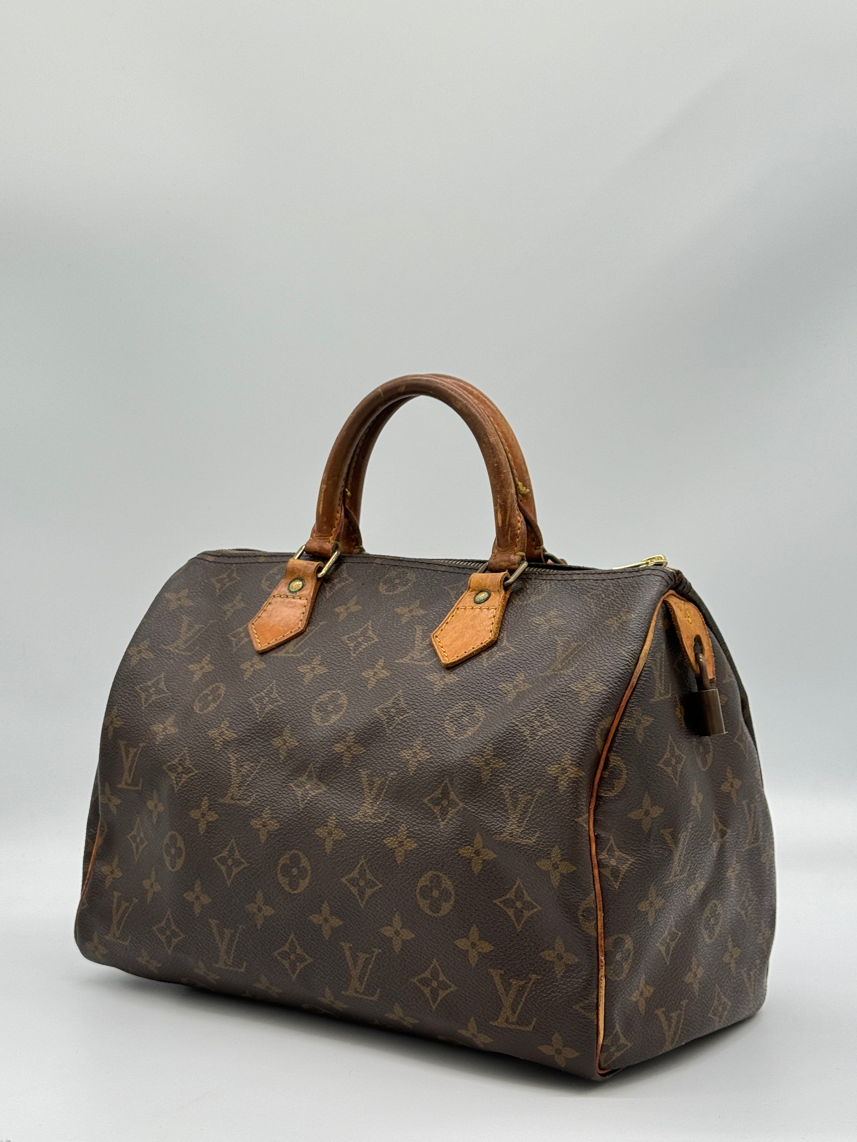 Louis Vuitton Speedy 30