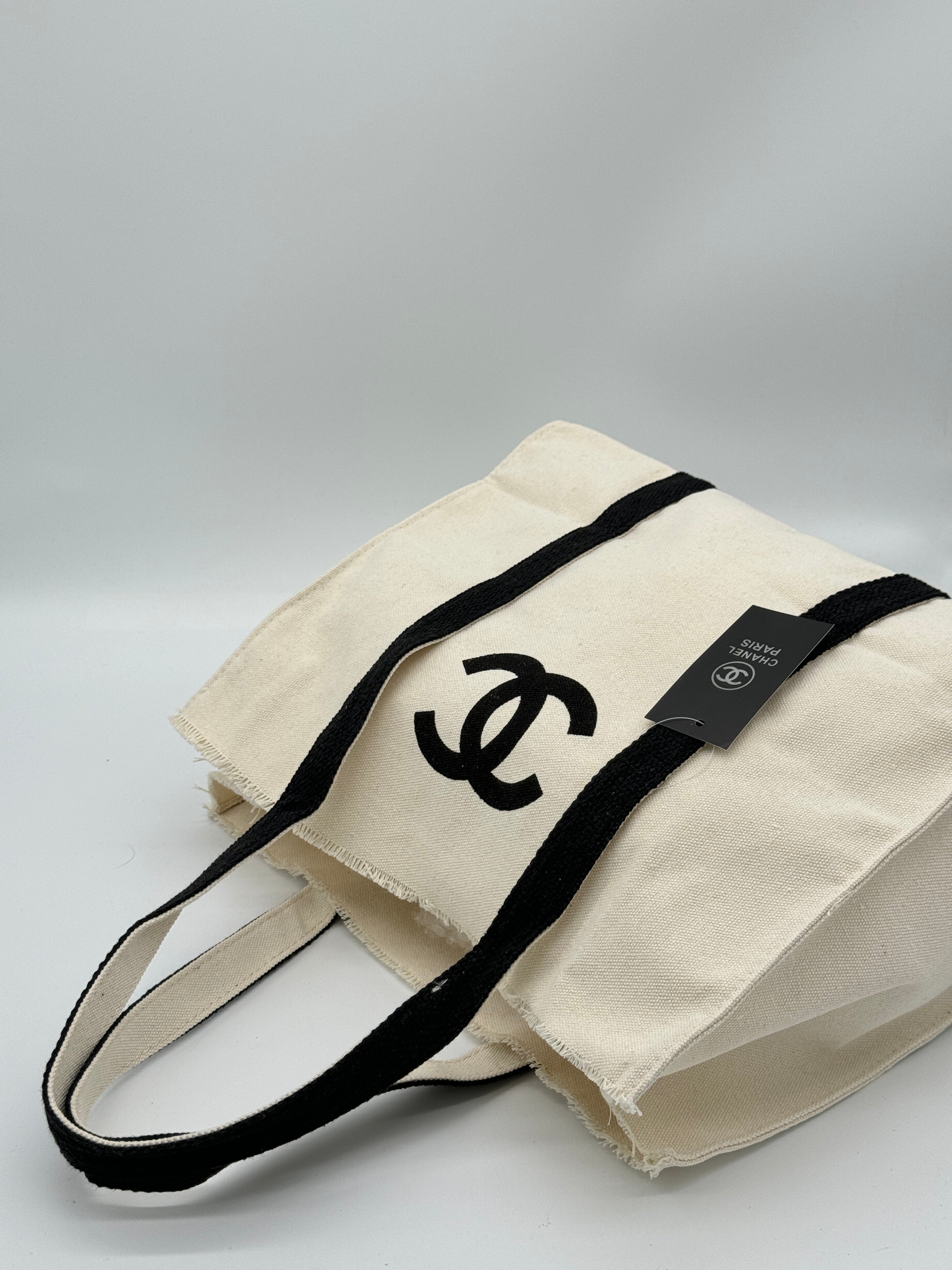 Chanel Tote Bag