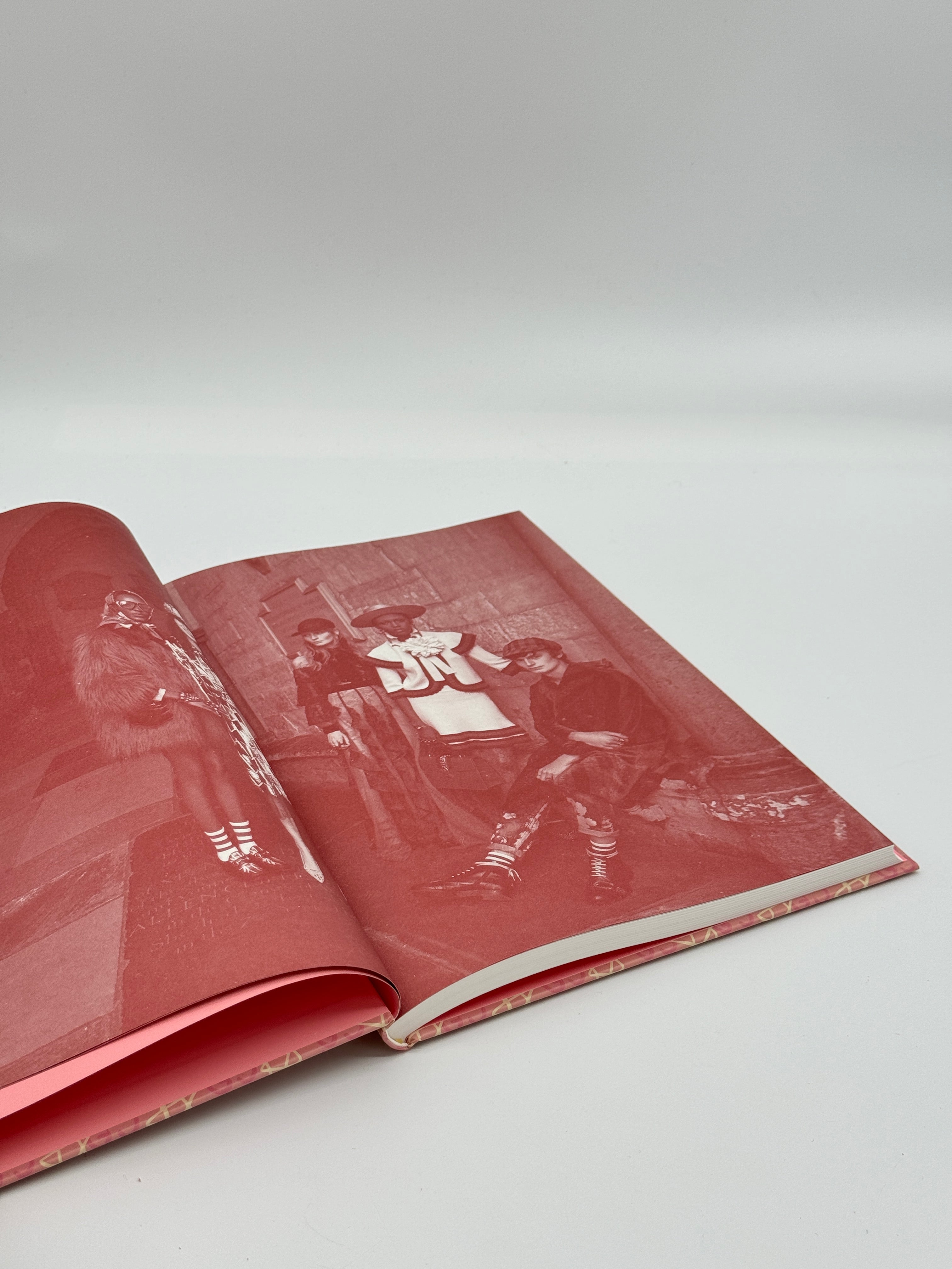 Gucci 'Ghost' Notebook