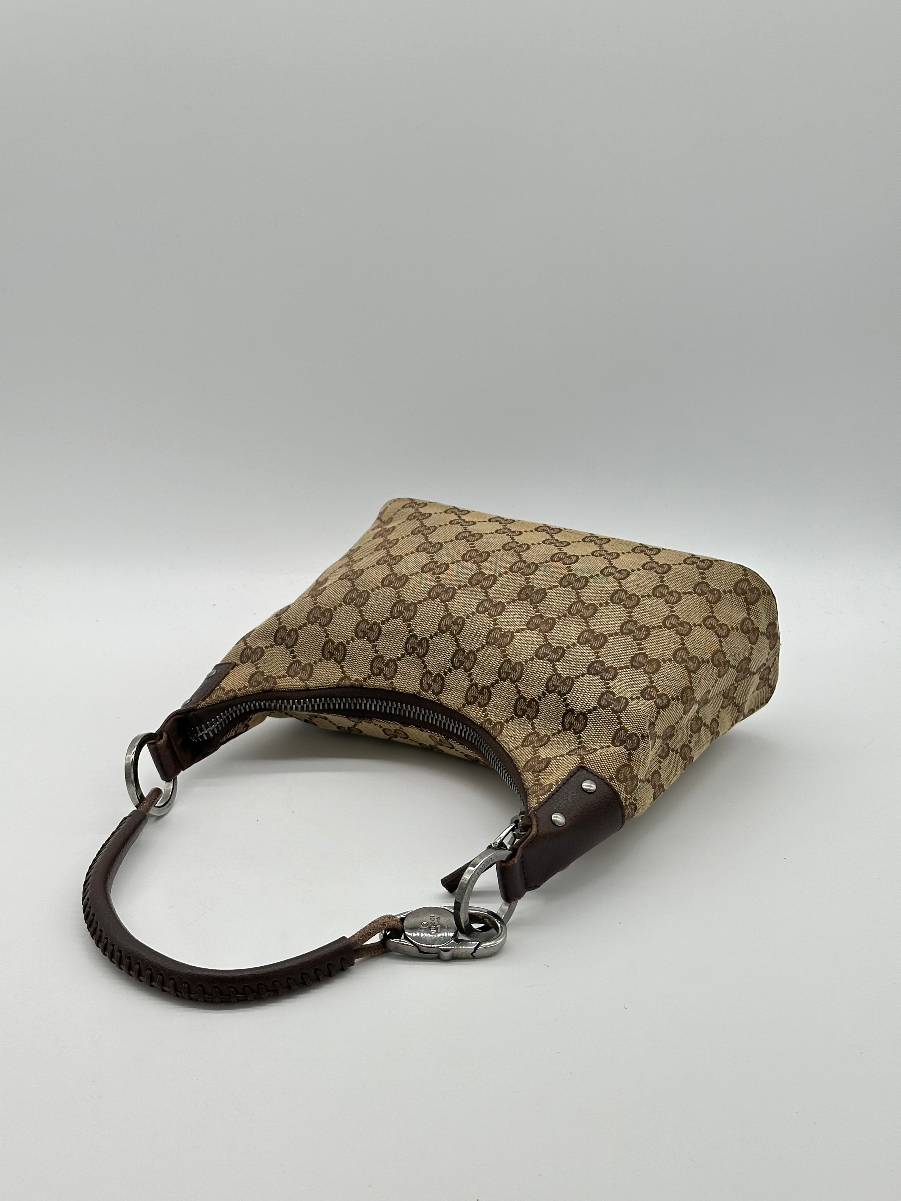Gucci Lock Canvas