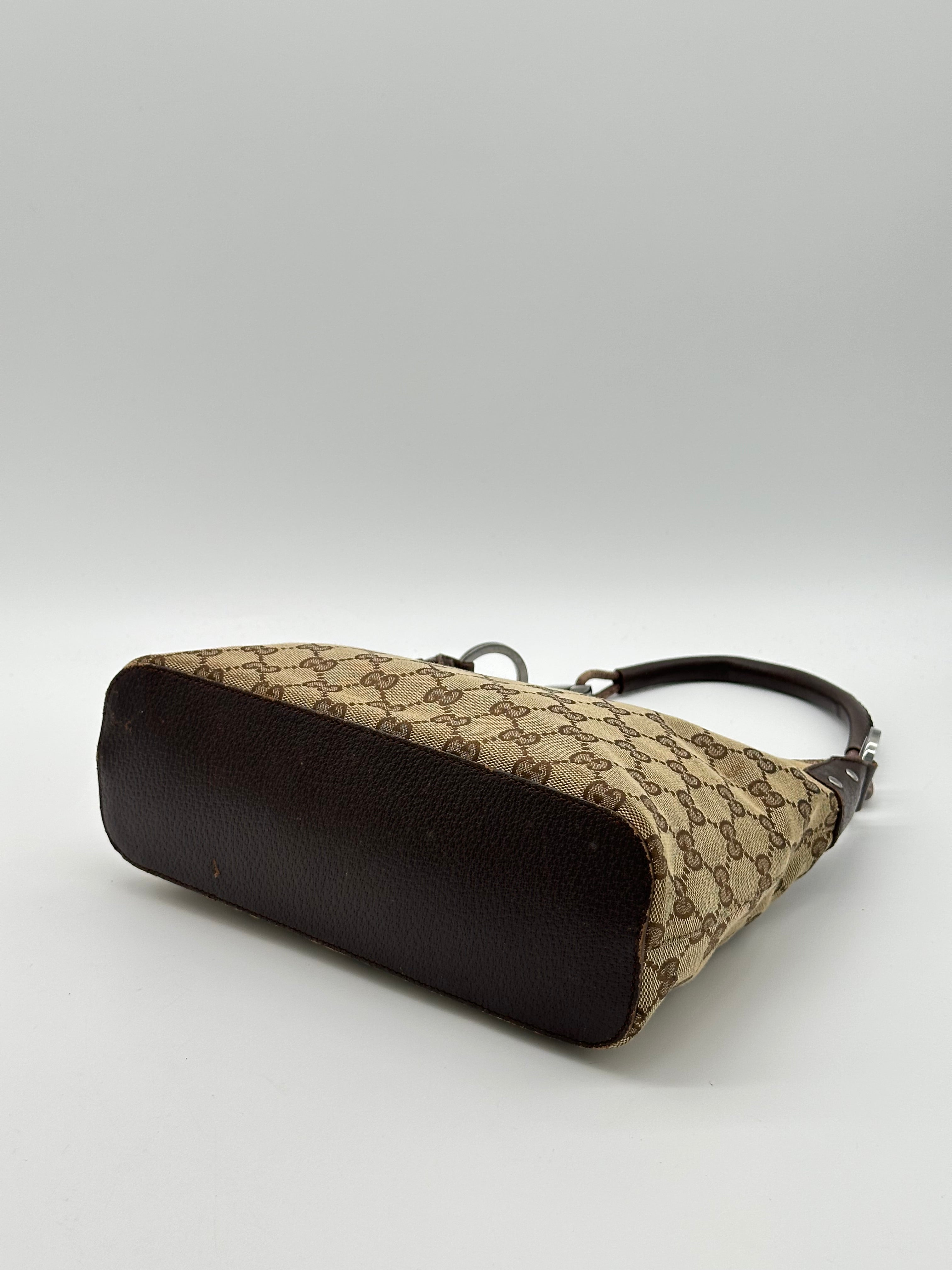 Gucci Lock Canvas