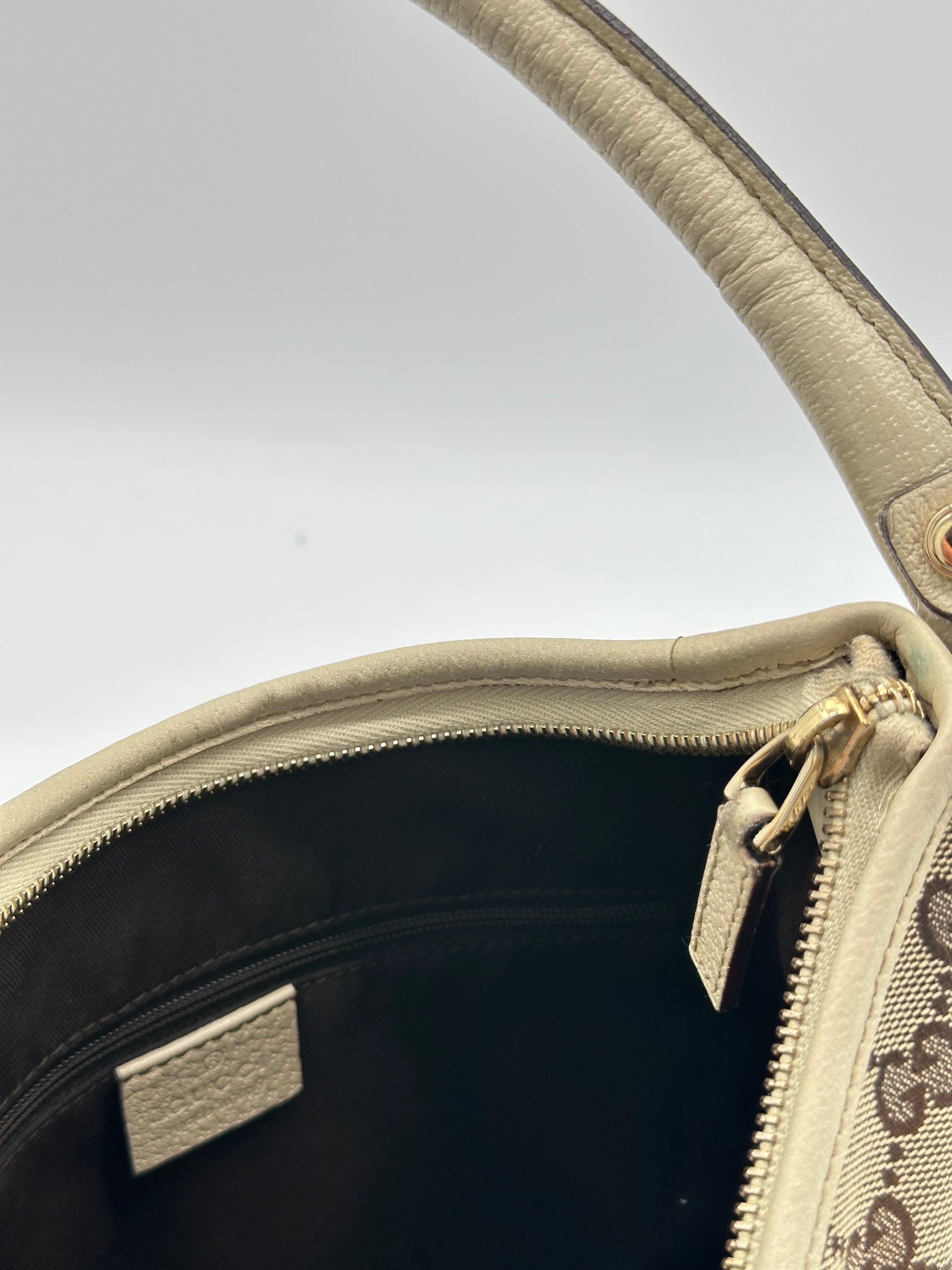 Gucci Abbey D-Ring Medium