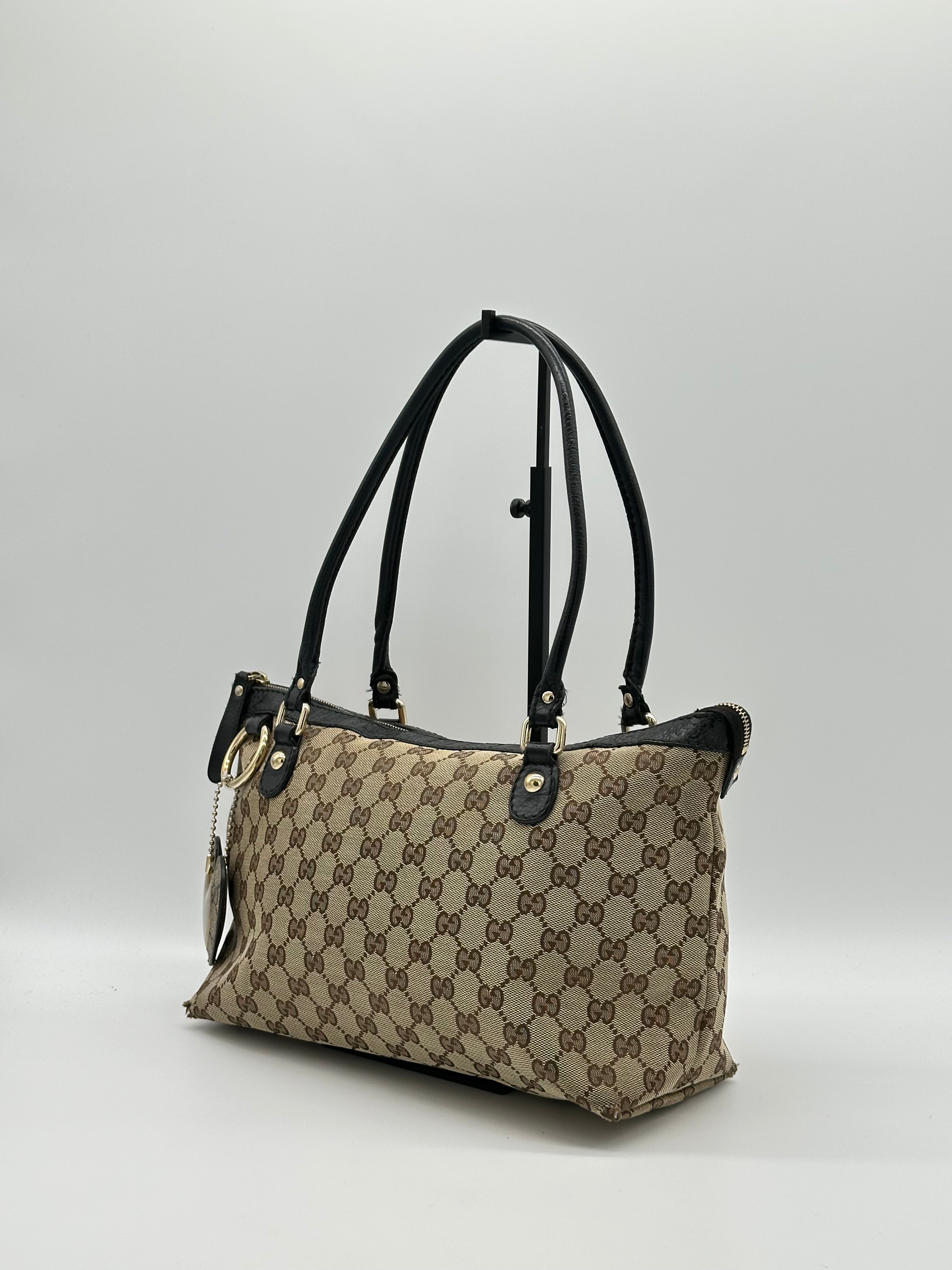 Gucci Heart Sukey