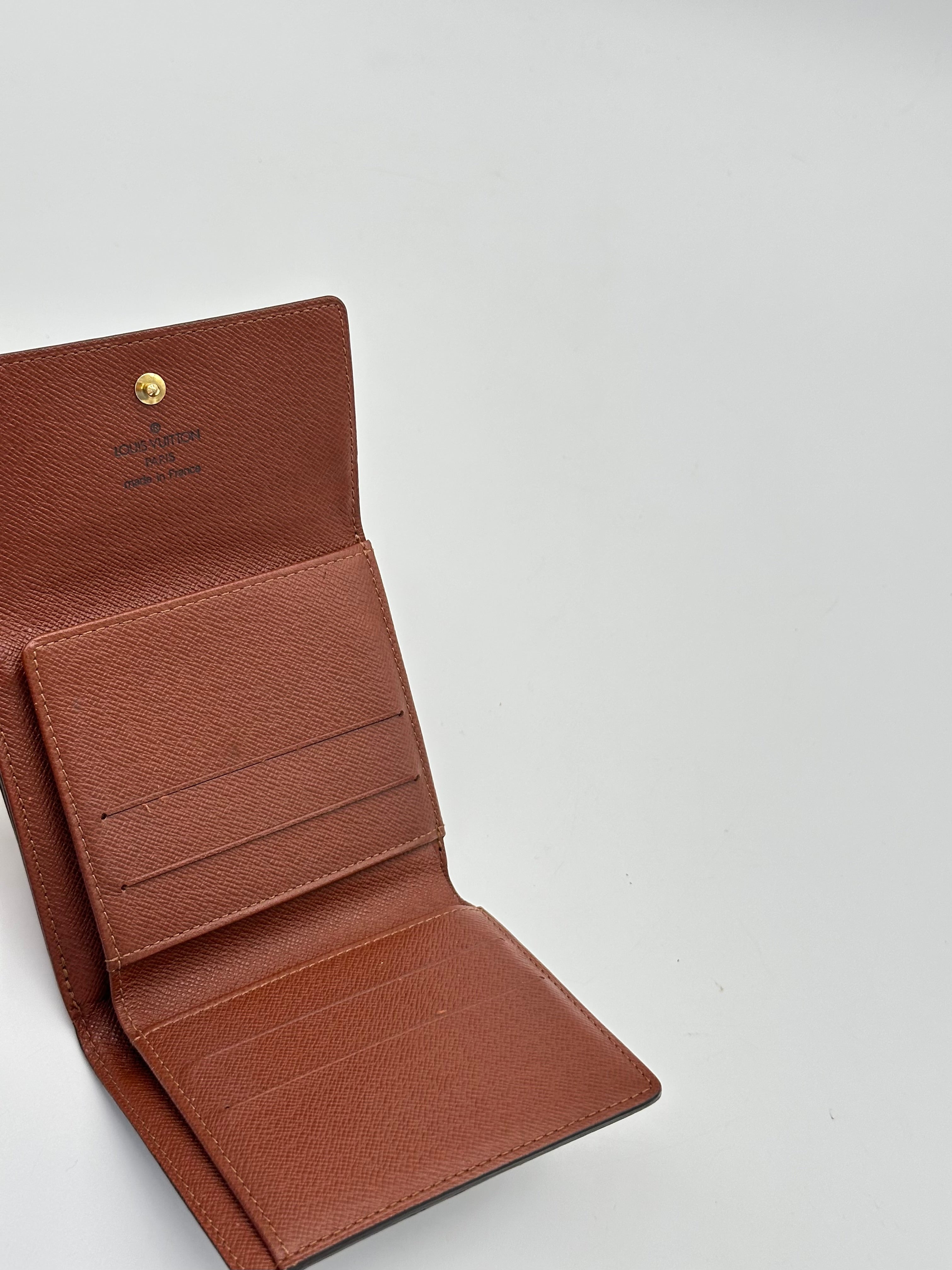 Louis Vuitton Elise Wallet