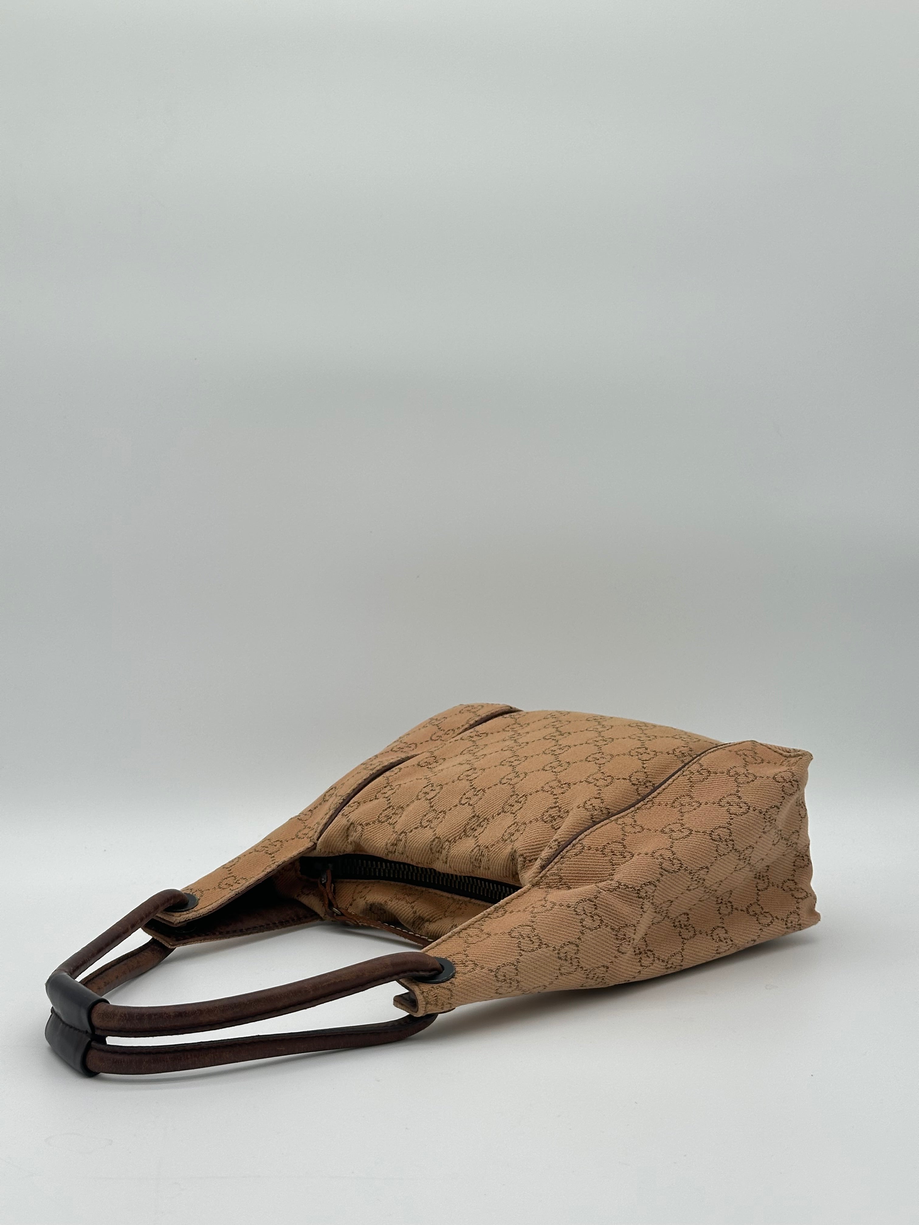 Gucci Canvas Shoulderbag