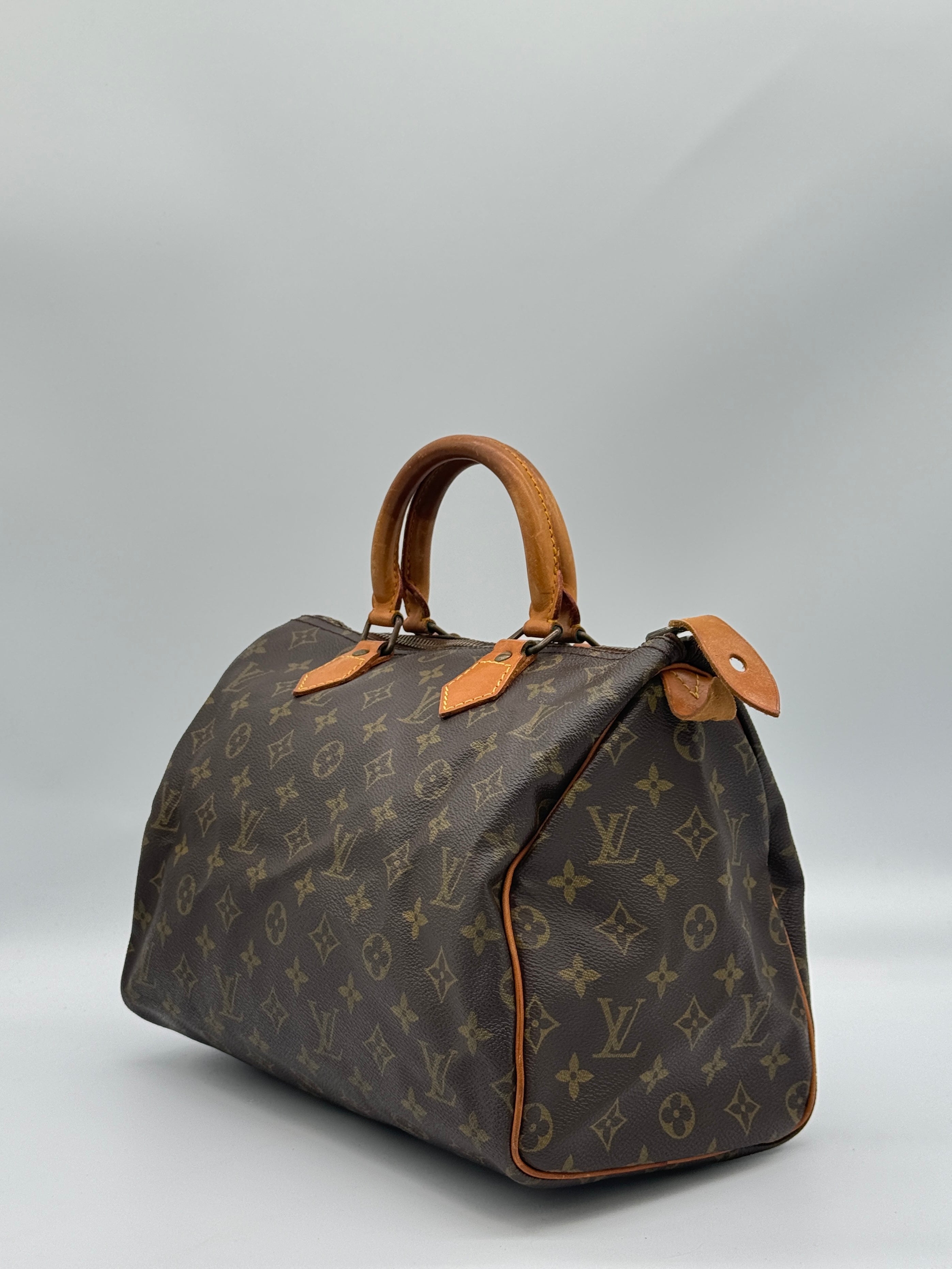 Louis Vuitton Speedy 30