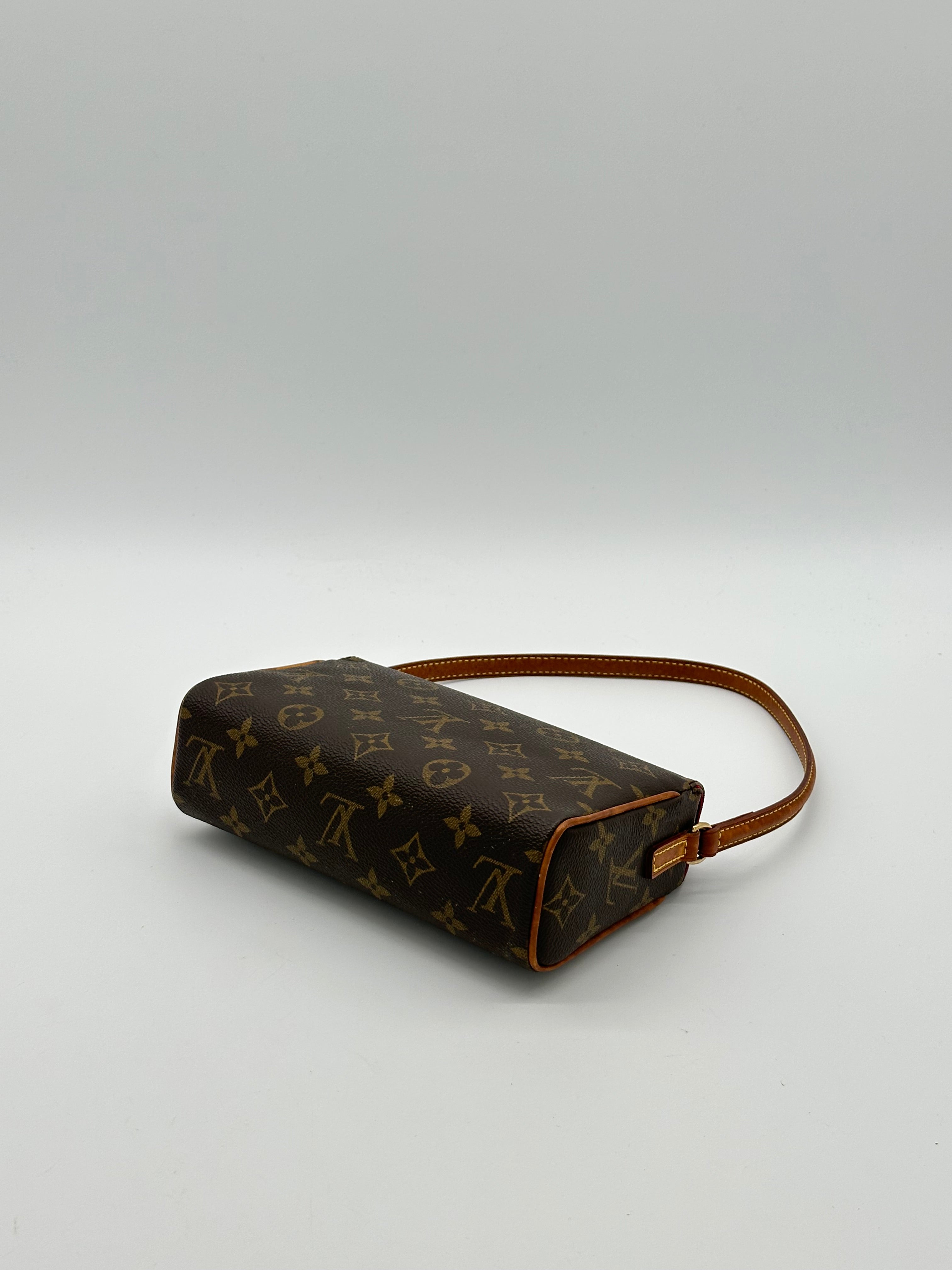 Louis Vuitton Recital