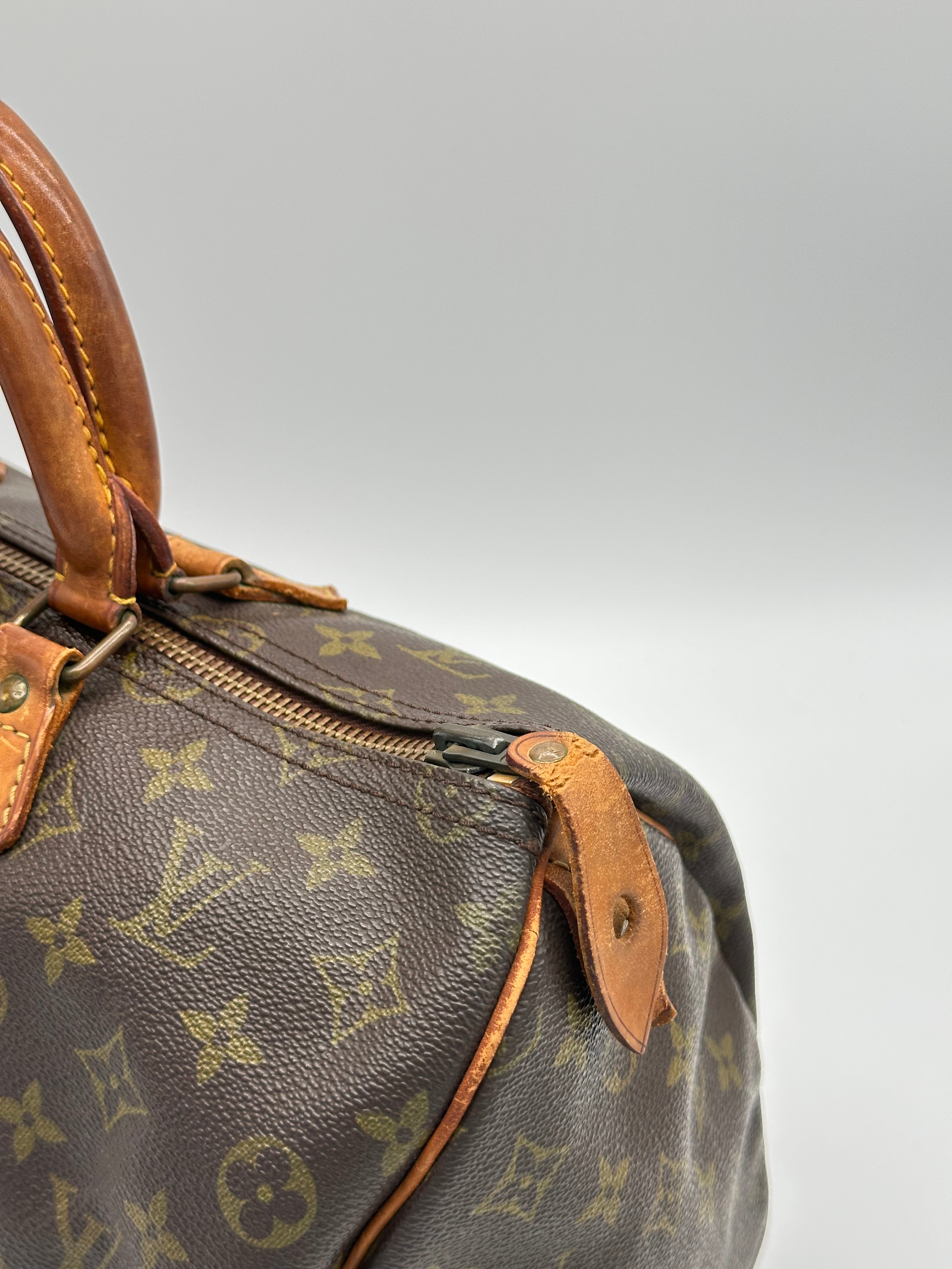 Louis Vuitton Speedy 35