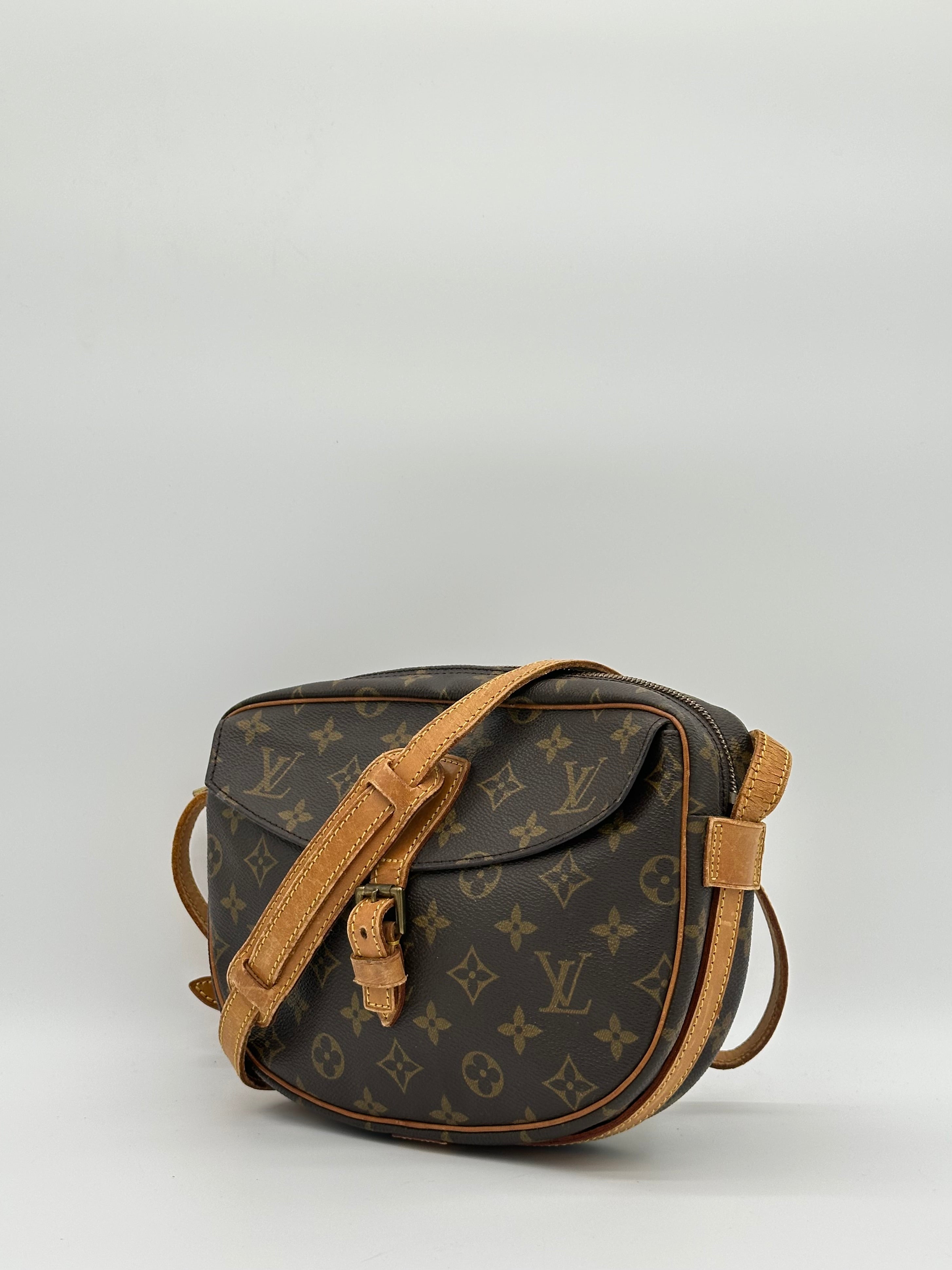 Louis Vuitton Jeune Fille MM