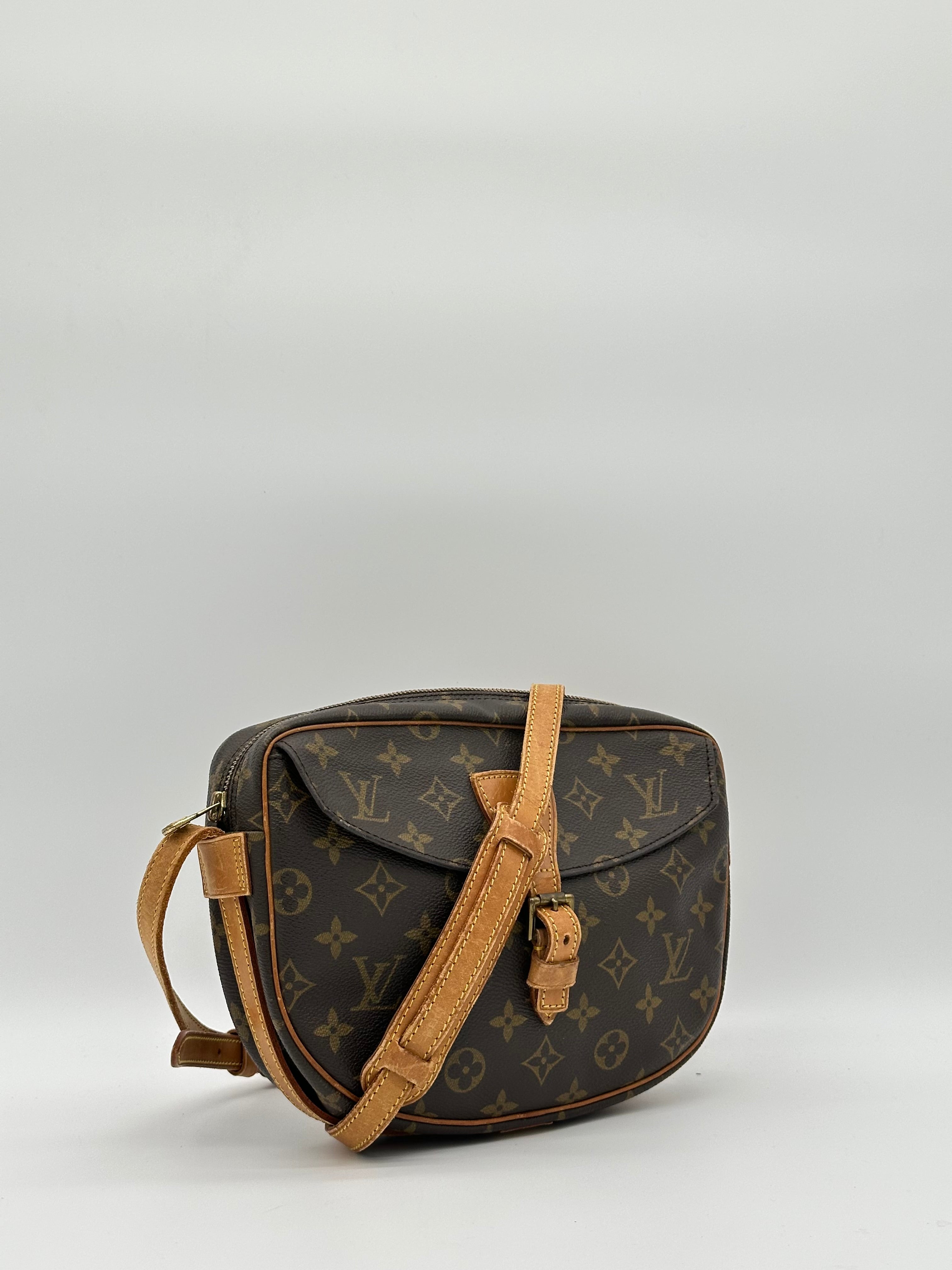 Louis Vuitton Jeune Fille MM