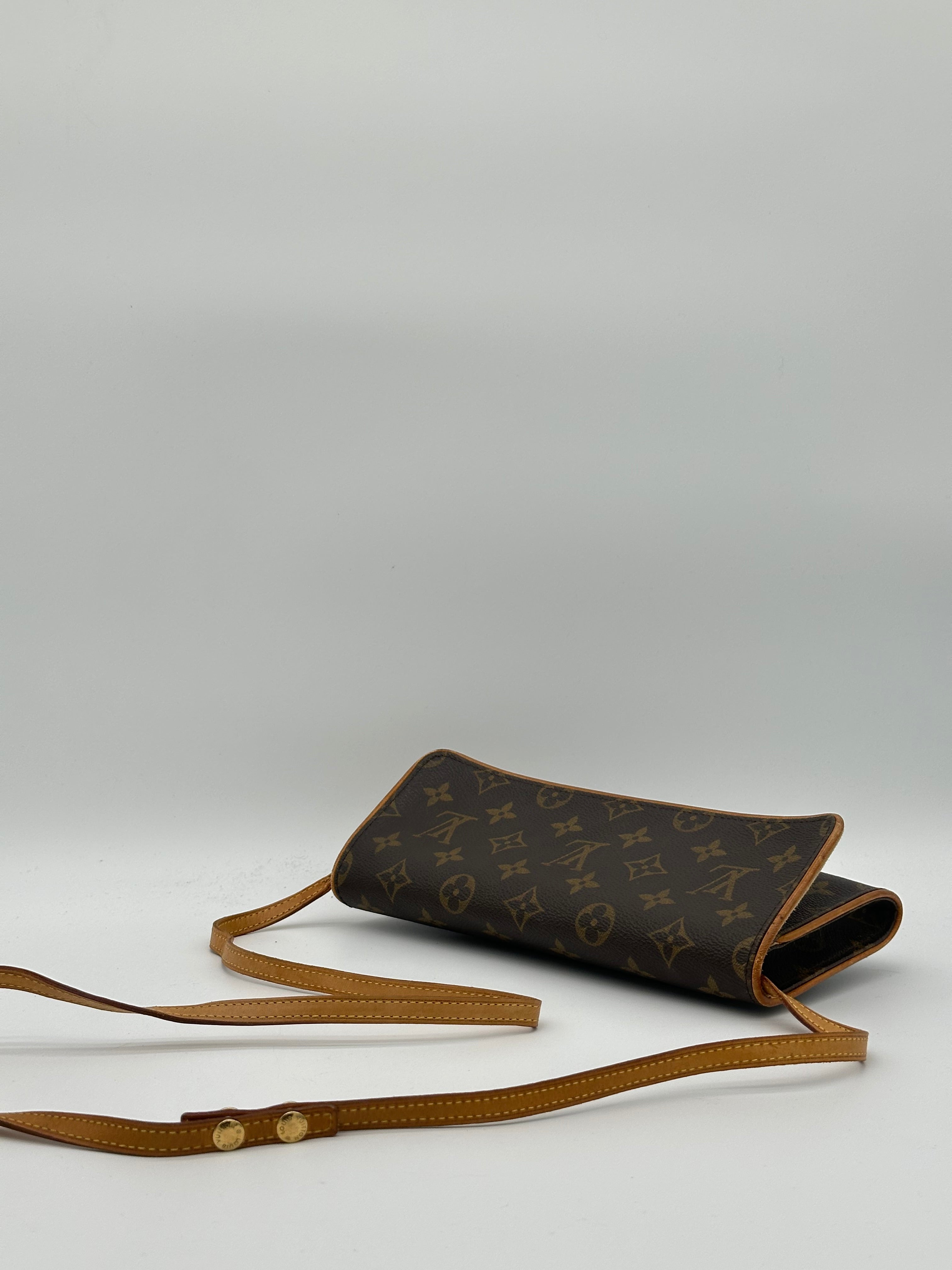 Louis Vuitton Twin Pochette PM