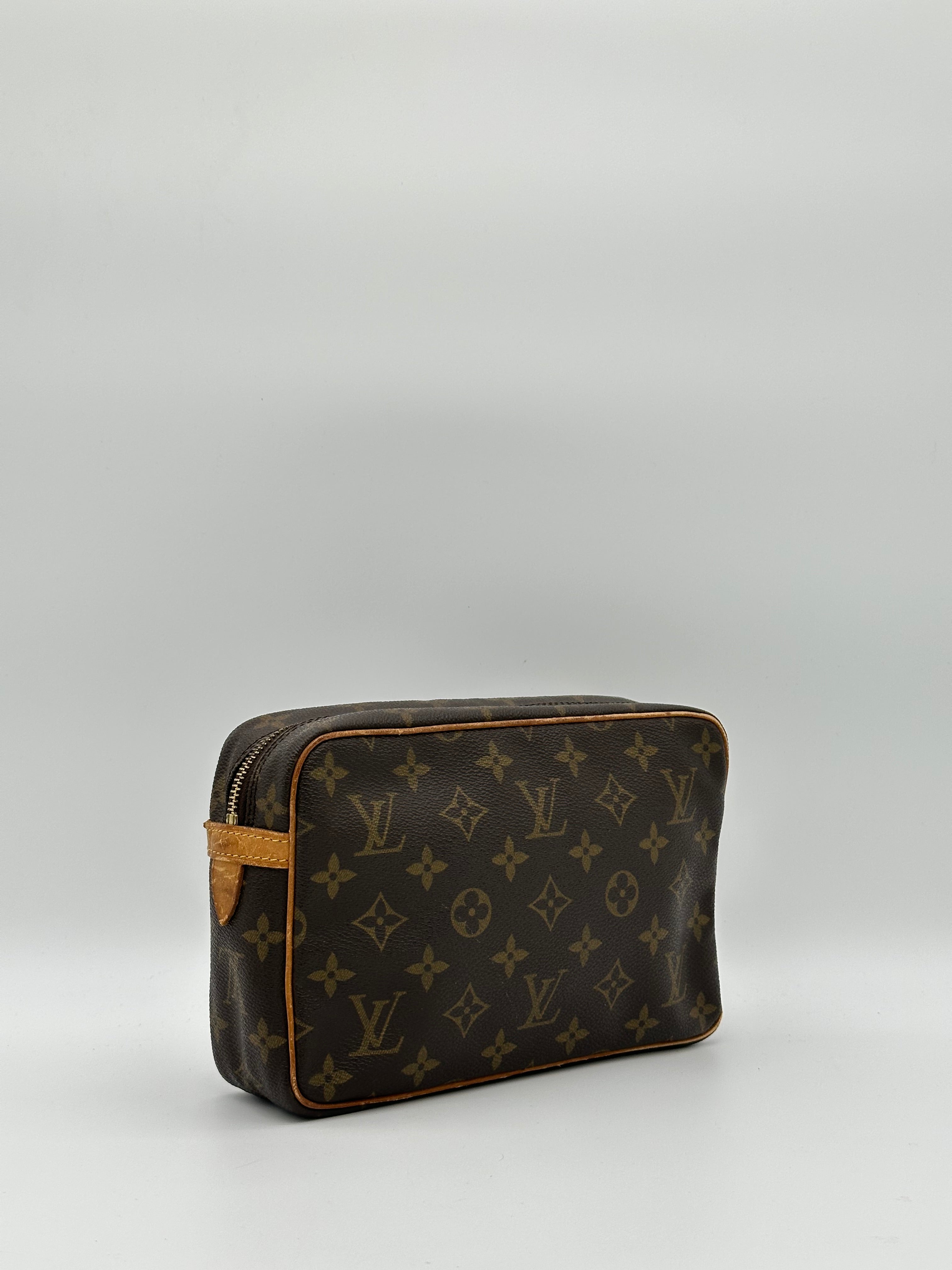 Louis Vuitton Compiegne 23