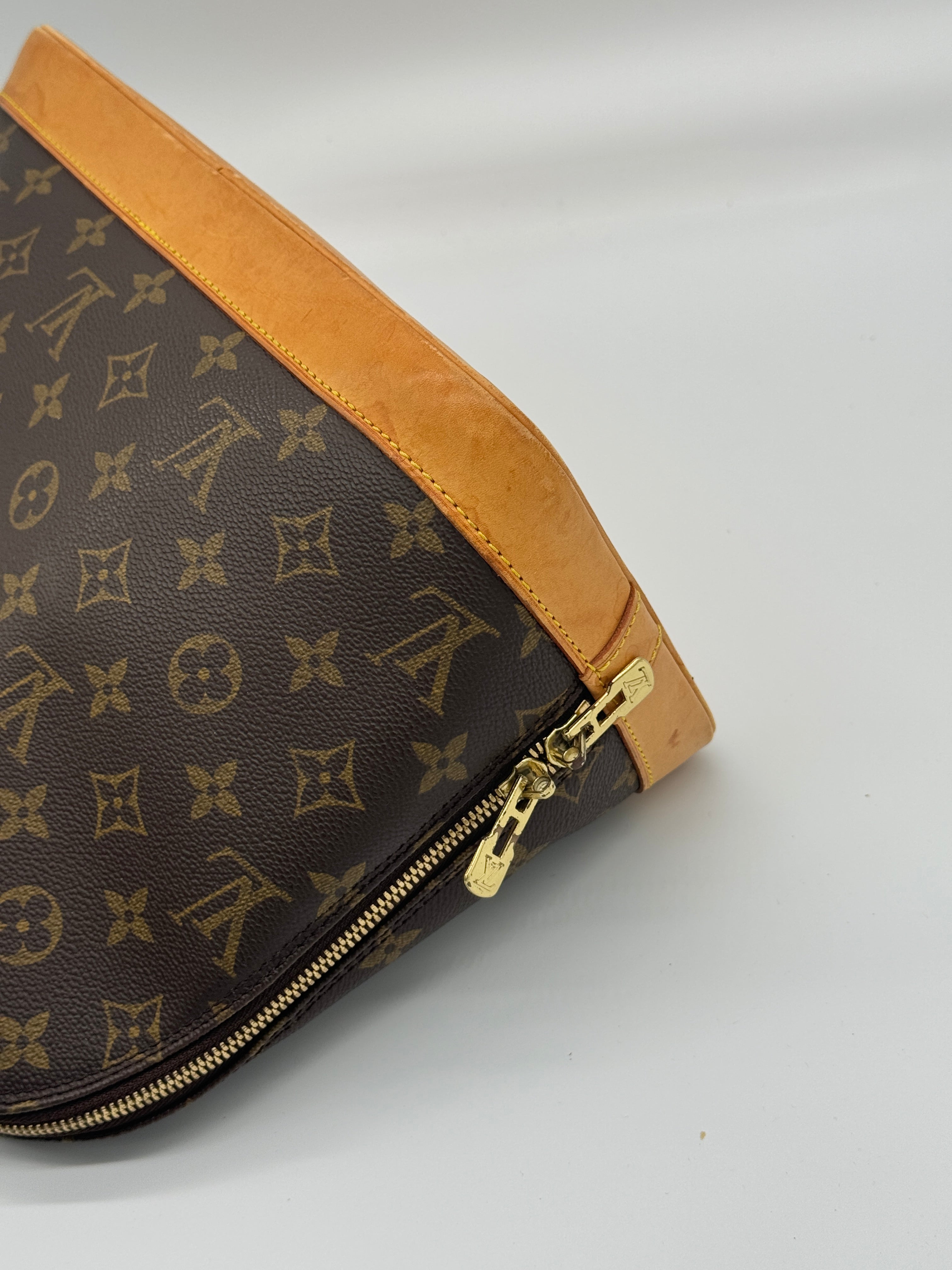 Louis Vuitton Alma PM