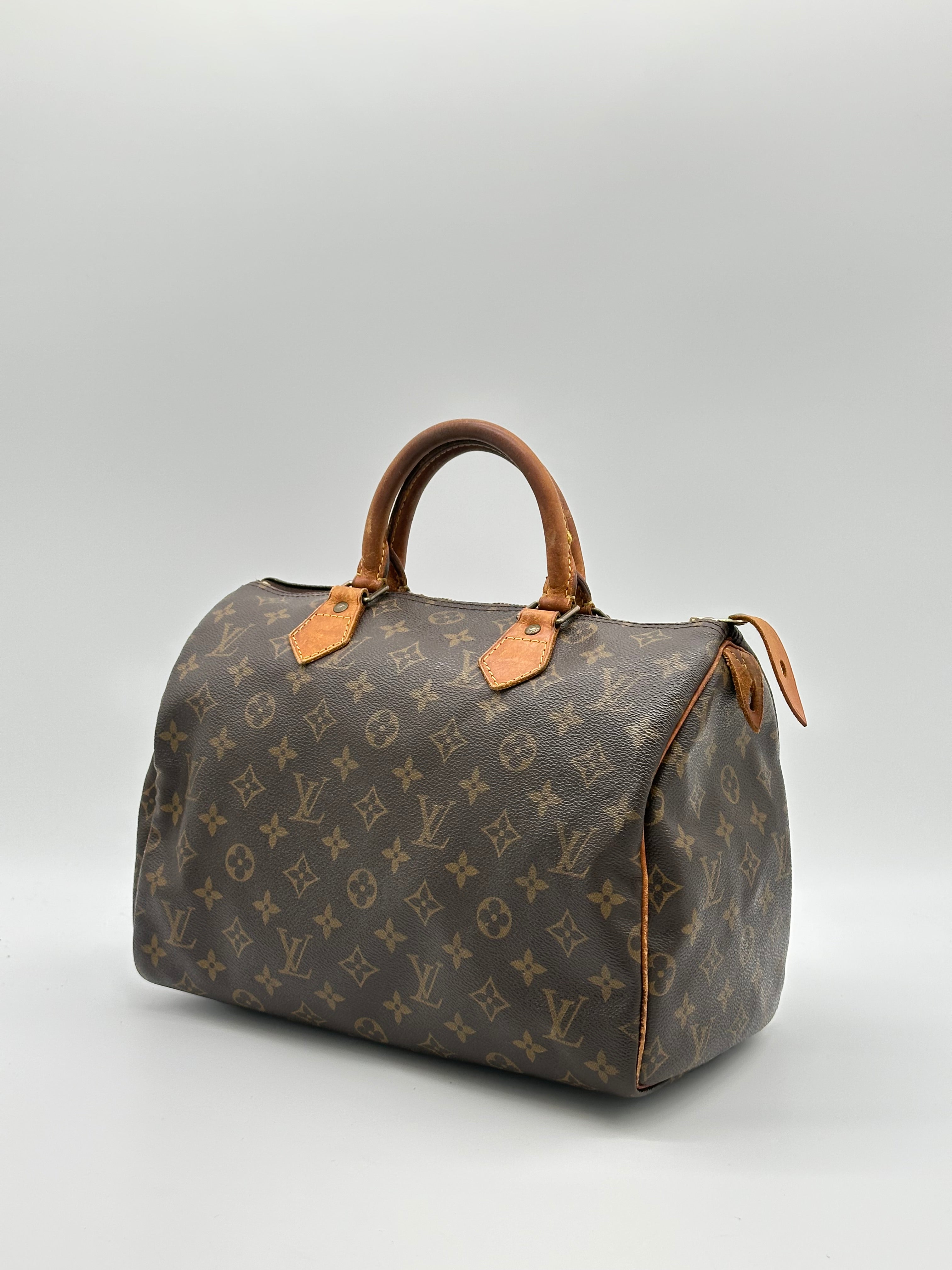 Louis Vuitton Speedy 30