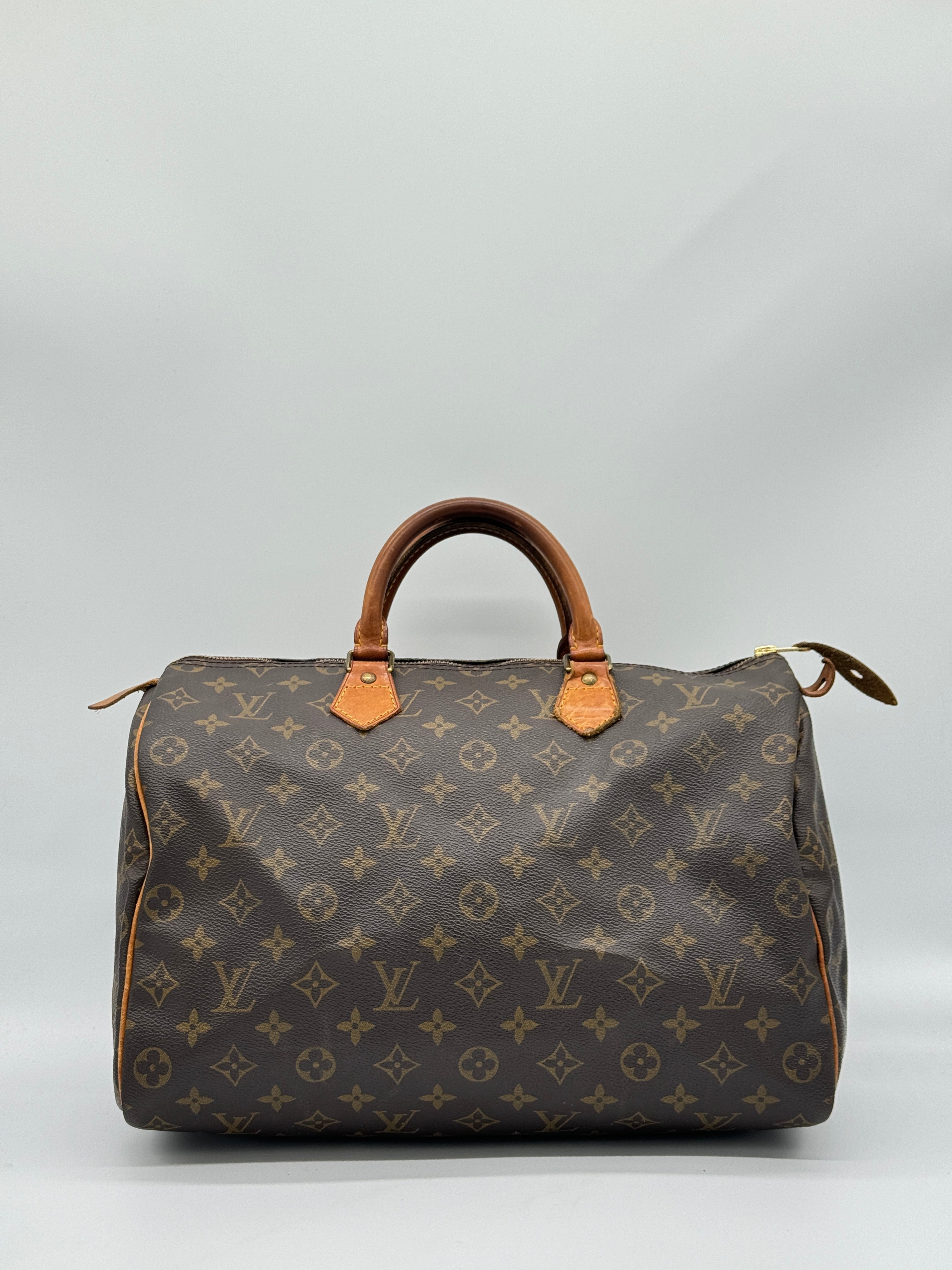 Louis Vuitton Speedy 35