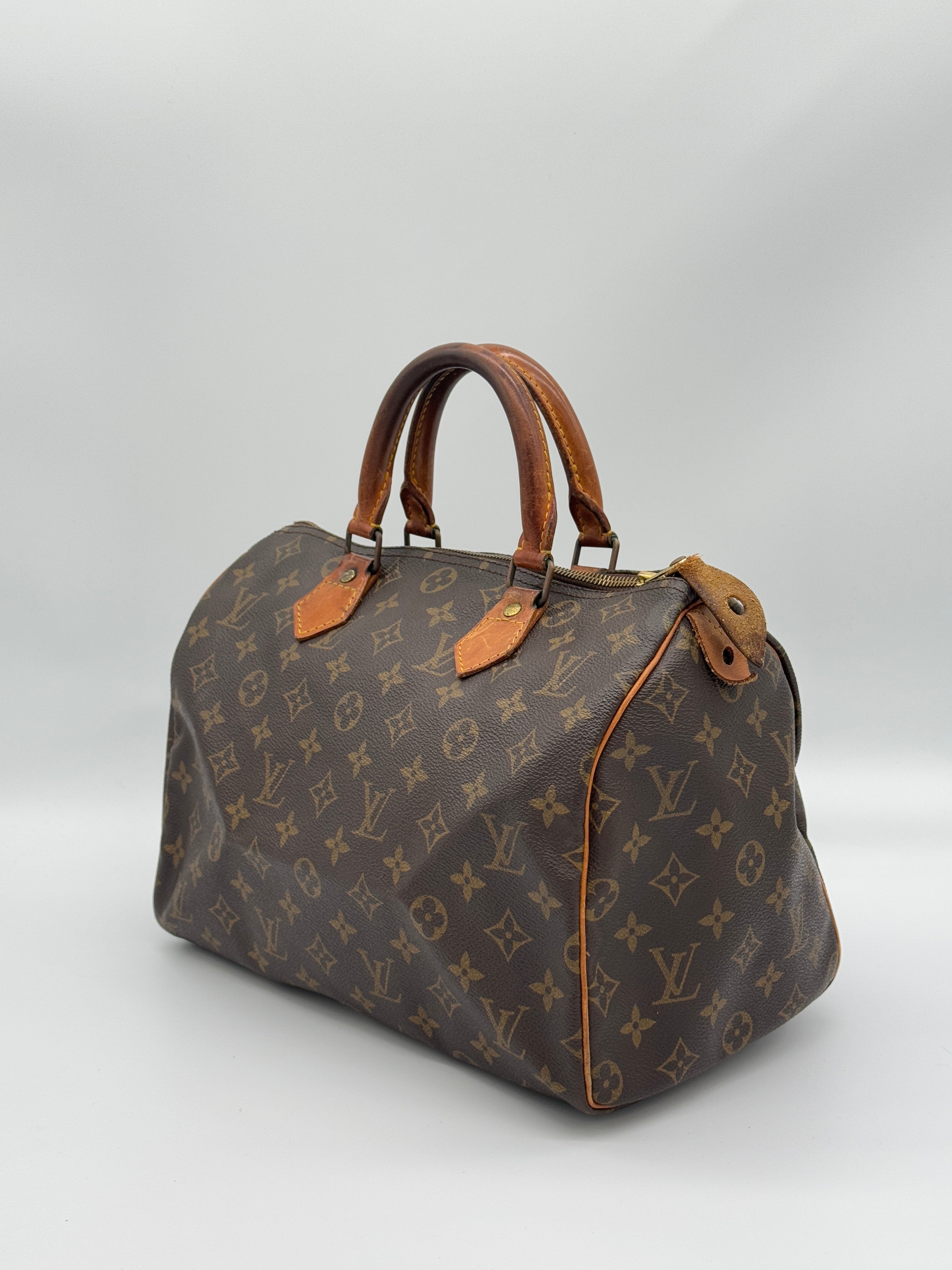 Louis Vuitton Speedy 30