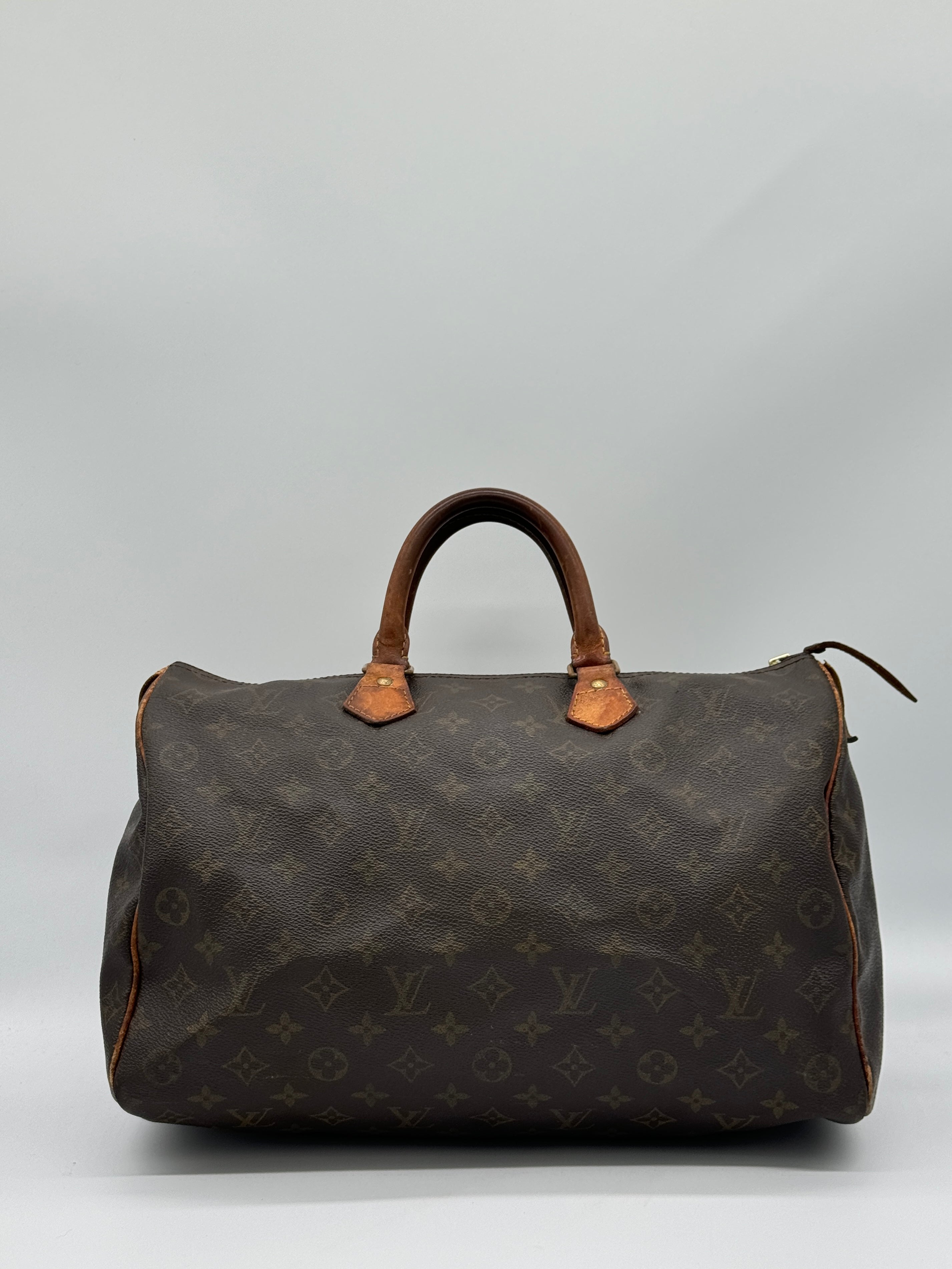 Louis Vuitton Speedy 35