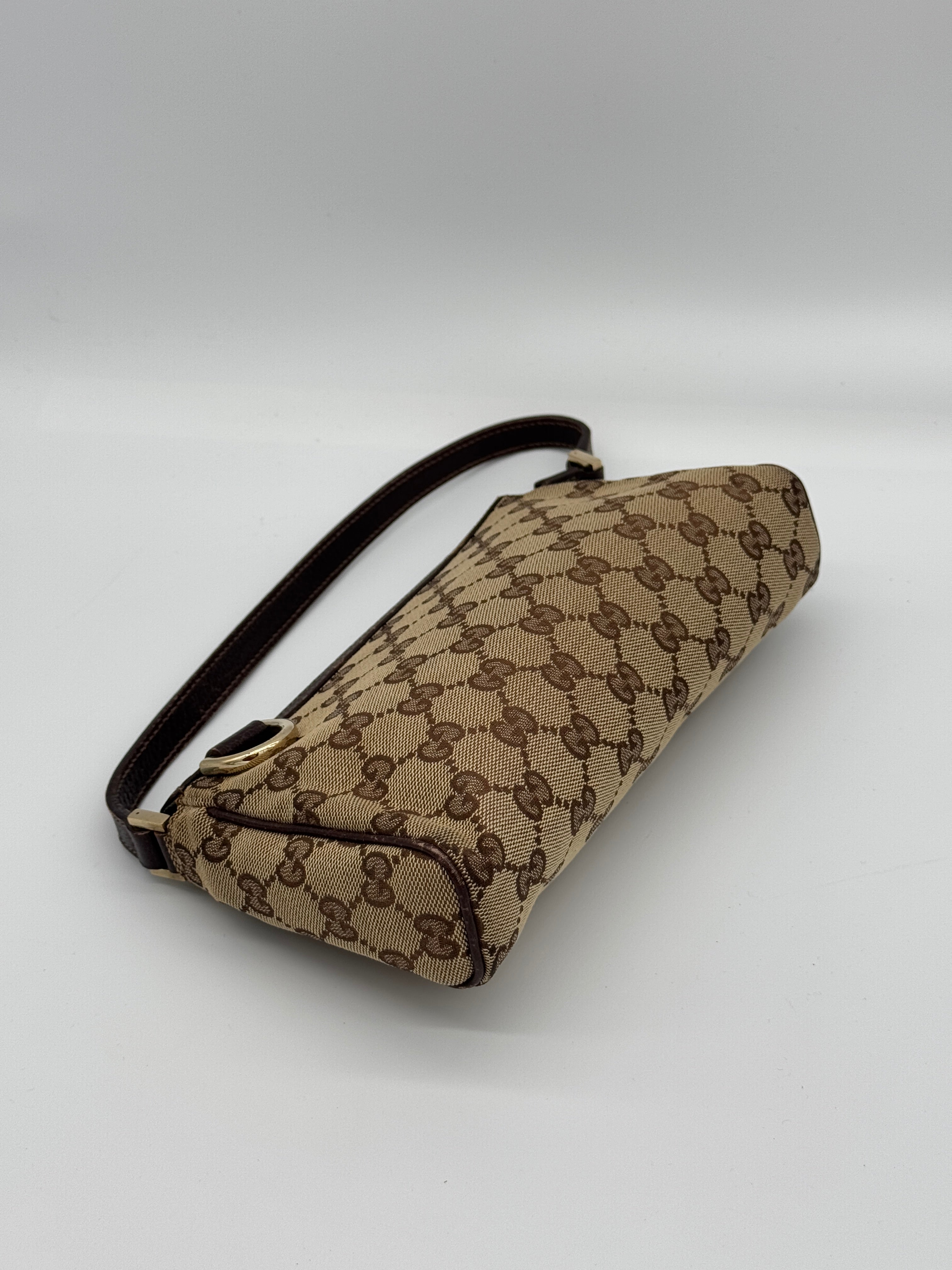 Gucci D-Ring Pochette