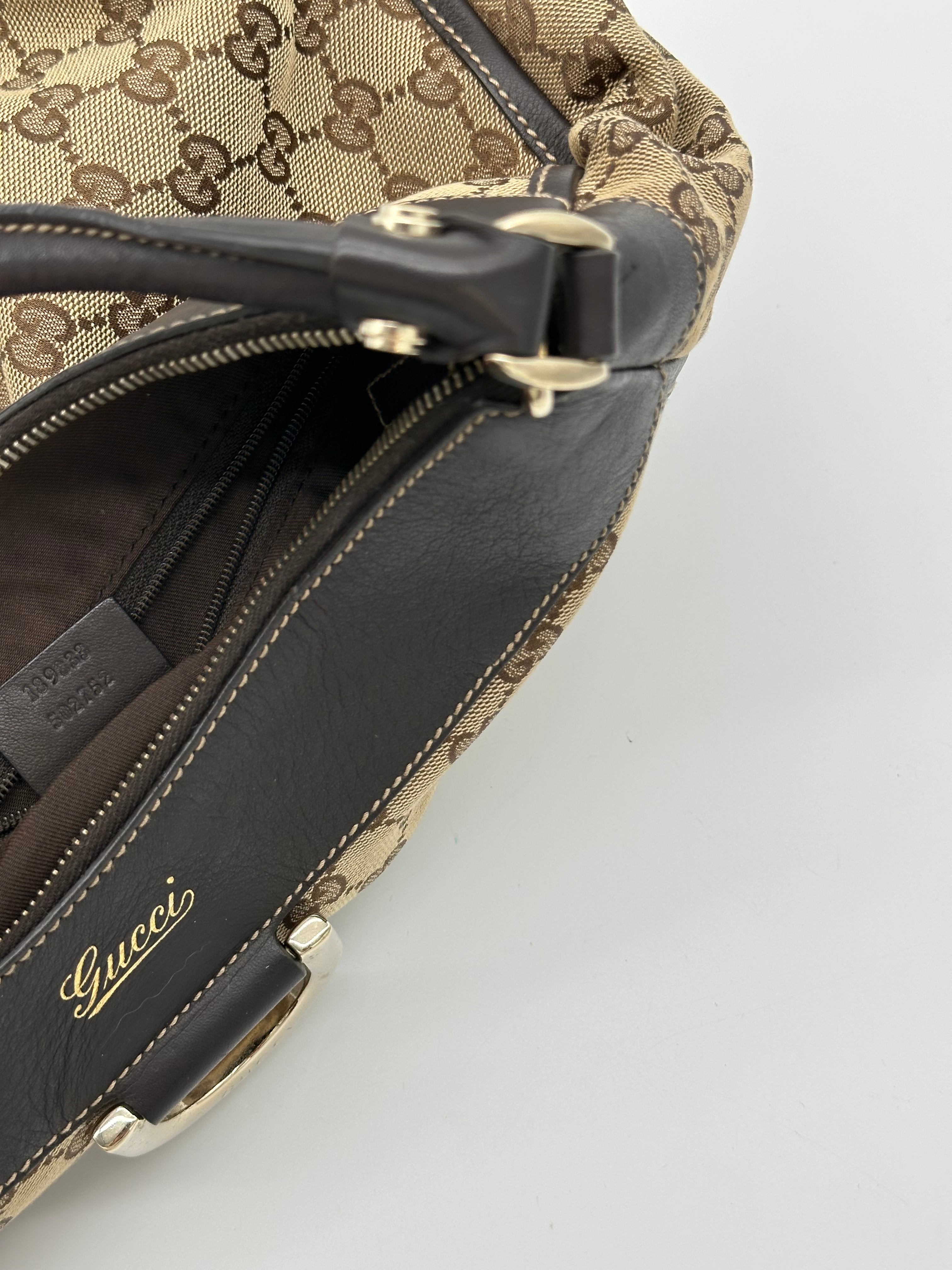 Gucci Abbey D-Ring